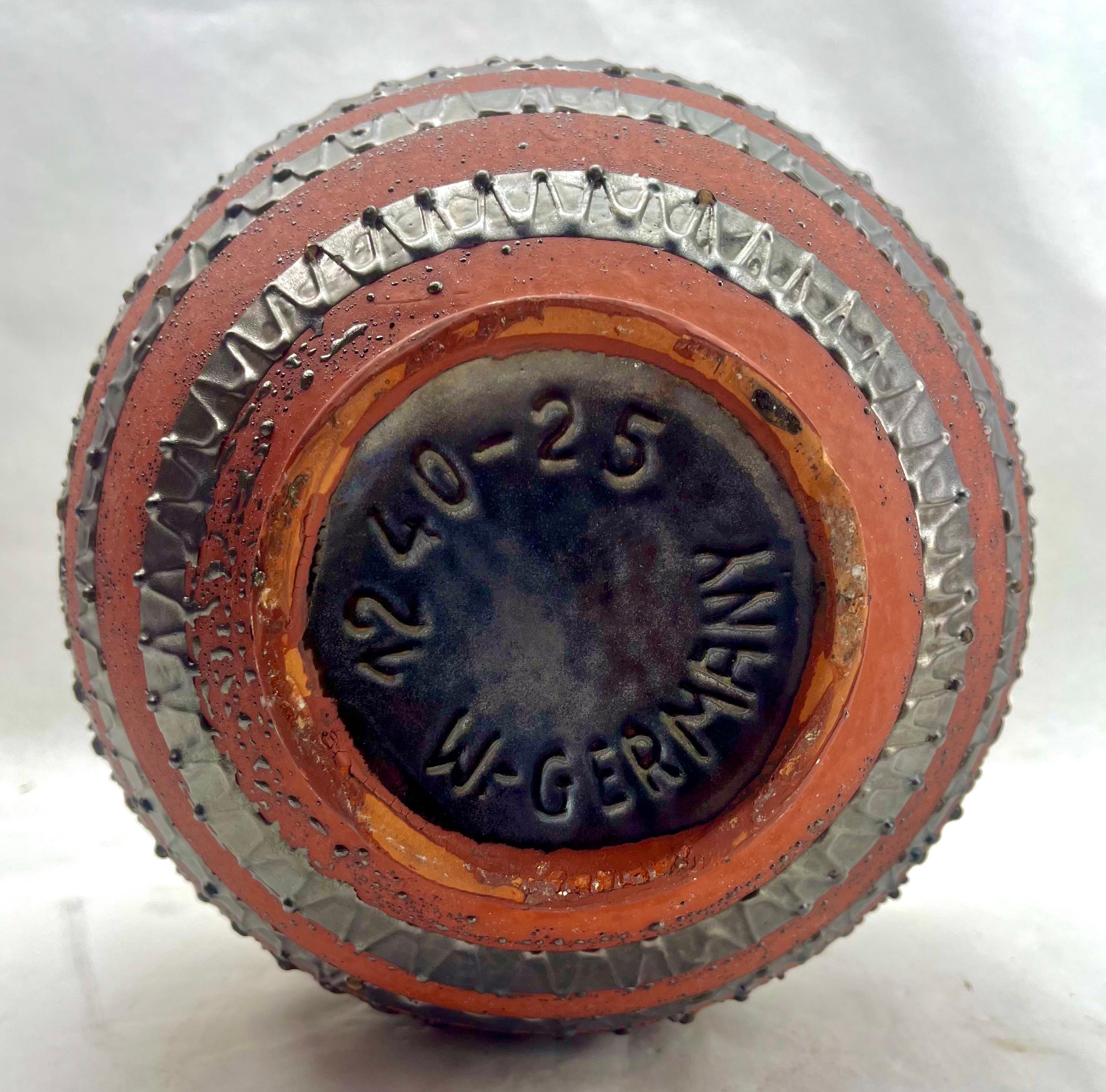 Vintage, Ceramic Fat Lava Vase Marked W Germany 12 40-25 For Sale 2