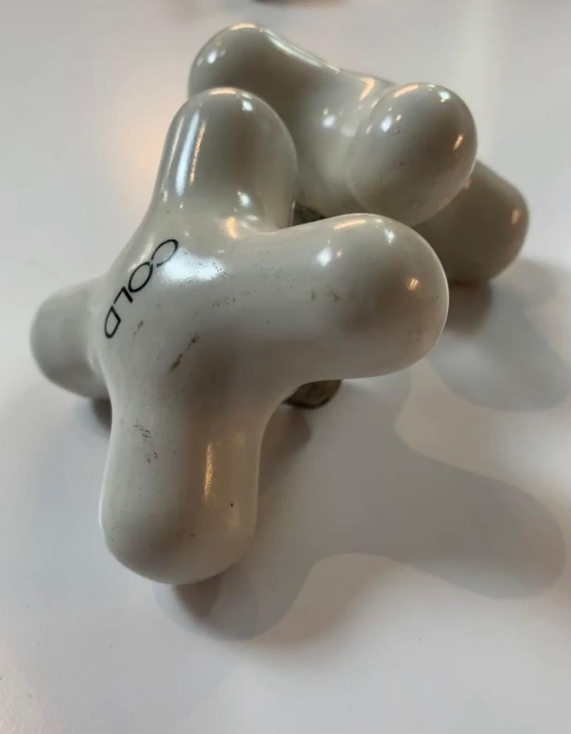 Vintage Ceramic Faucet Knob Set In Excellent Condition For Sale In Sausalito, CA