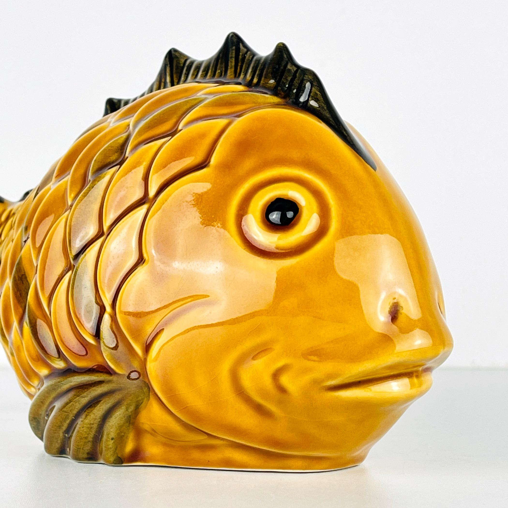 Vintage Keramikfigur eines Fisches Vintage Portugal 1970er Jahre  im Angebot 1