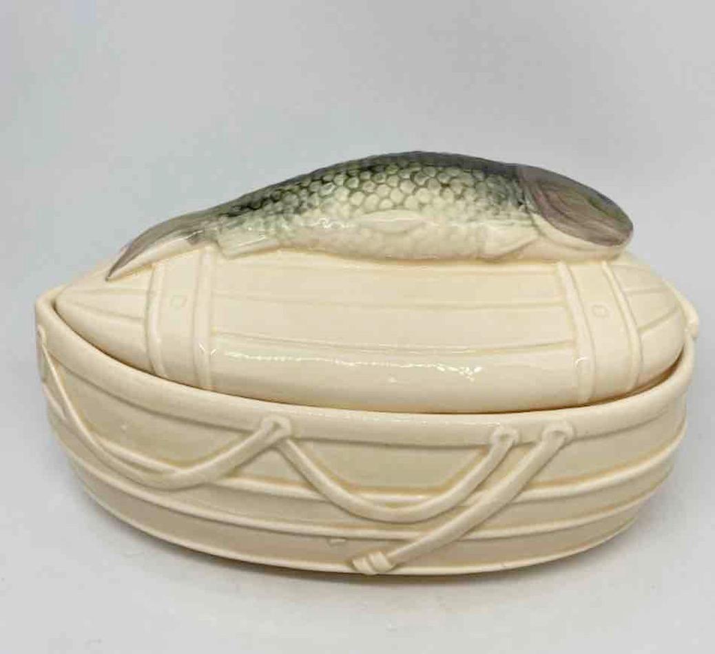 Vintage Ceramic Fish Tureen for Marinated Herring or Trout Dinnerware For Sale 3