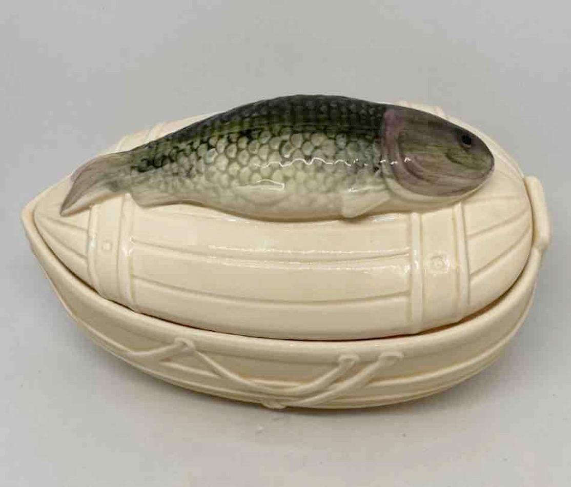 Vintage Ceramic Fish Tureen for Marinated Herring or Trout Dinnerware For Sale 4
