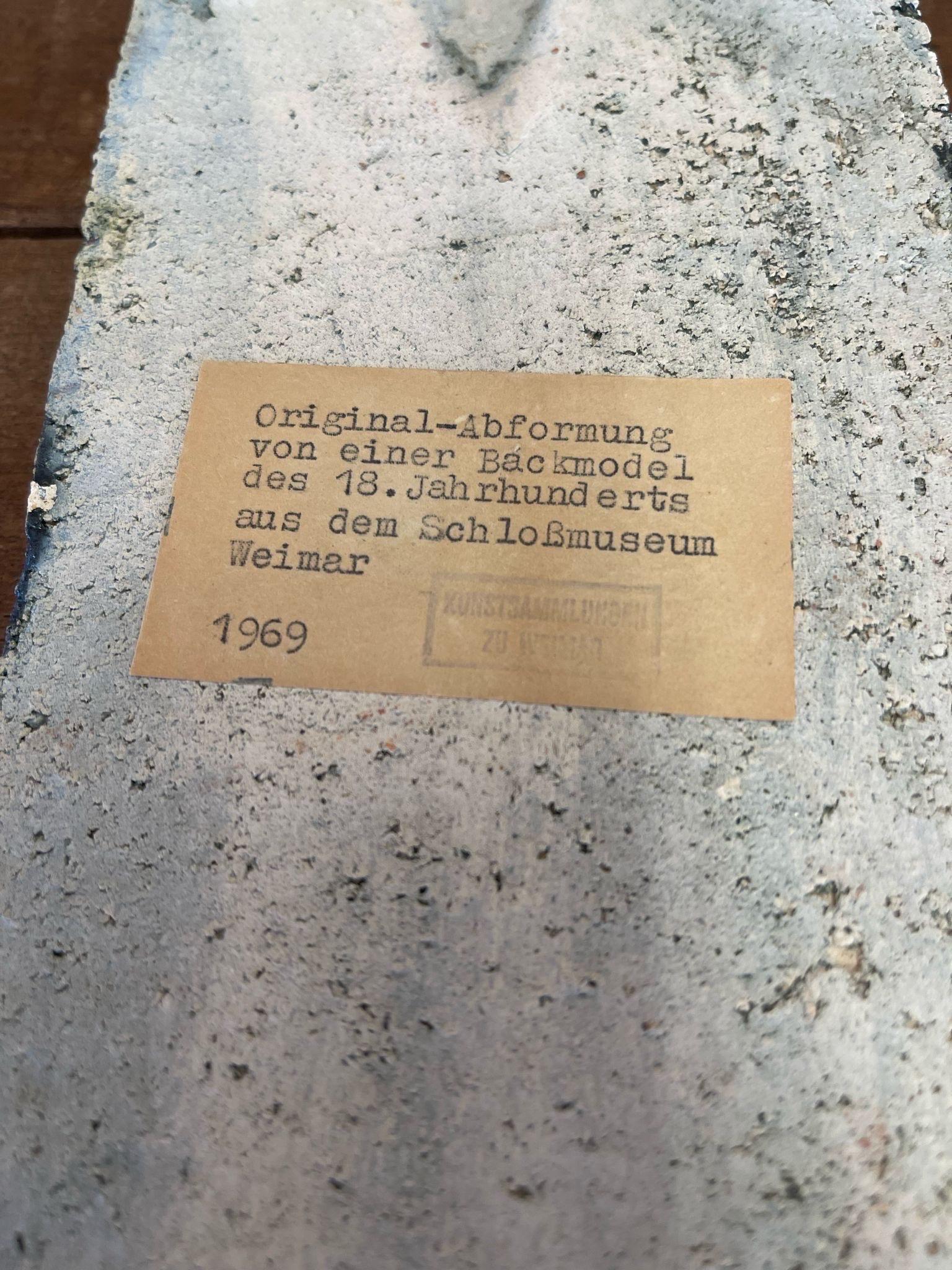 Deutsche Keramik-Impression einer gegossenen Trommelform aus Bakingguss. CIRCA 1969 im Angebot 3