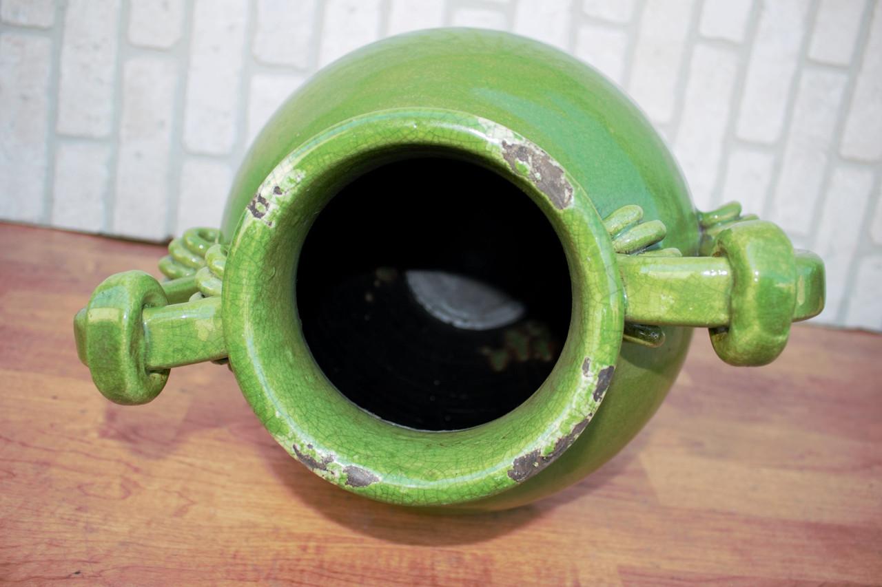 Vintage Keramik Grün Amphora Shaped Vase mit abnehmbarem Deckel (20. Jahrhundert) im Angebot