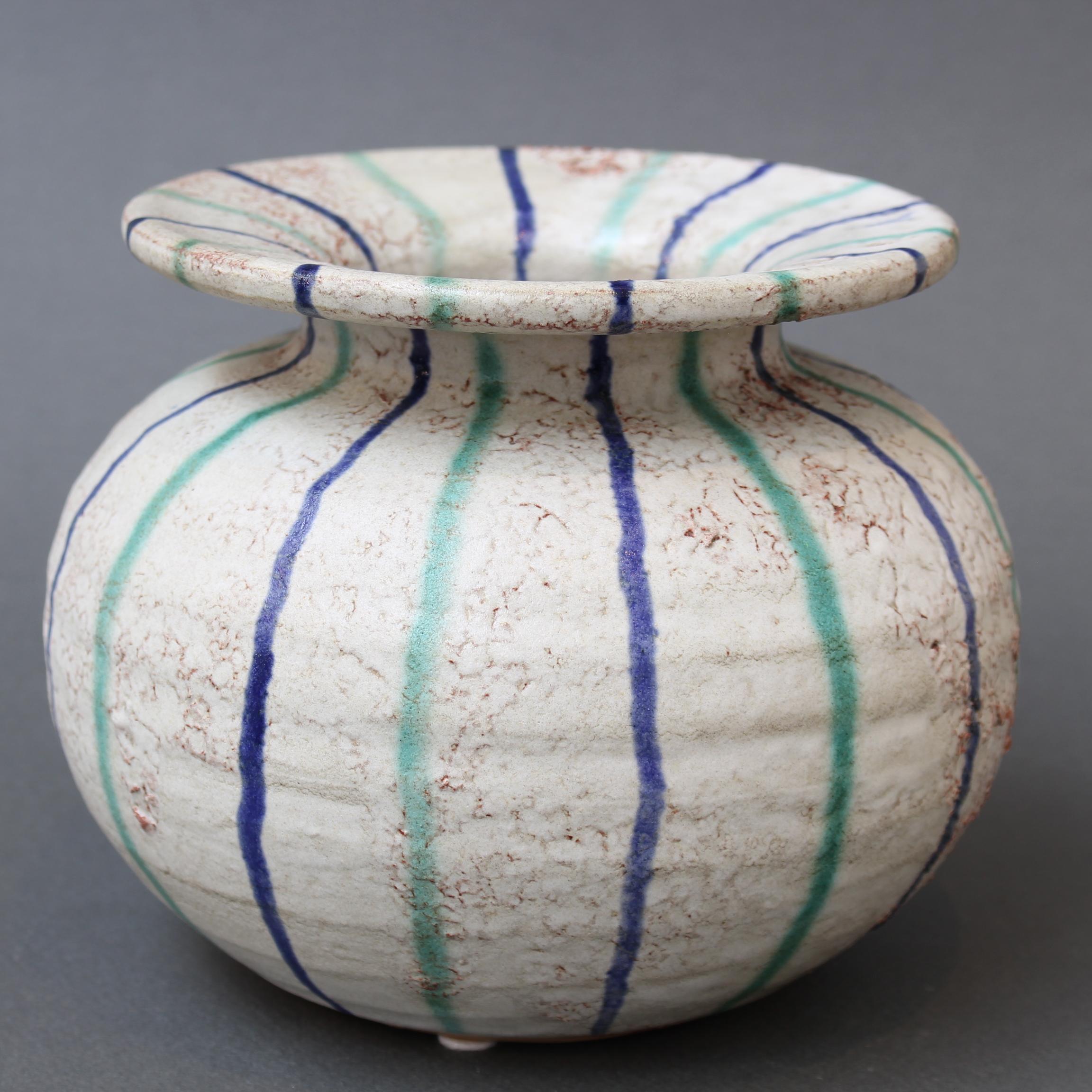 Vintage Ceramic Italian Vase Attributed to Aldo Londi for Bitossi (circa 1960s) For Sale 3