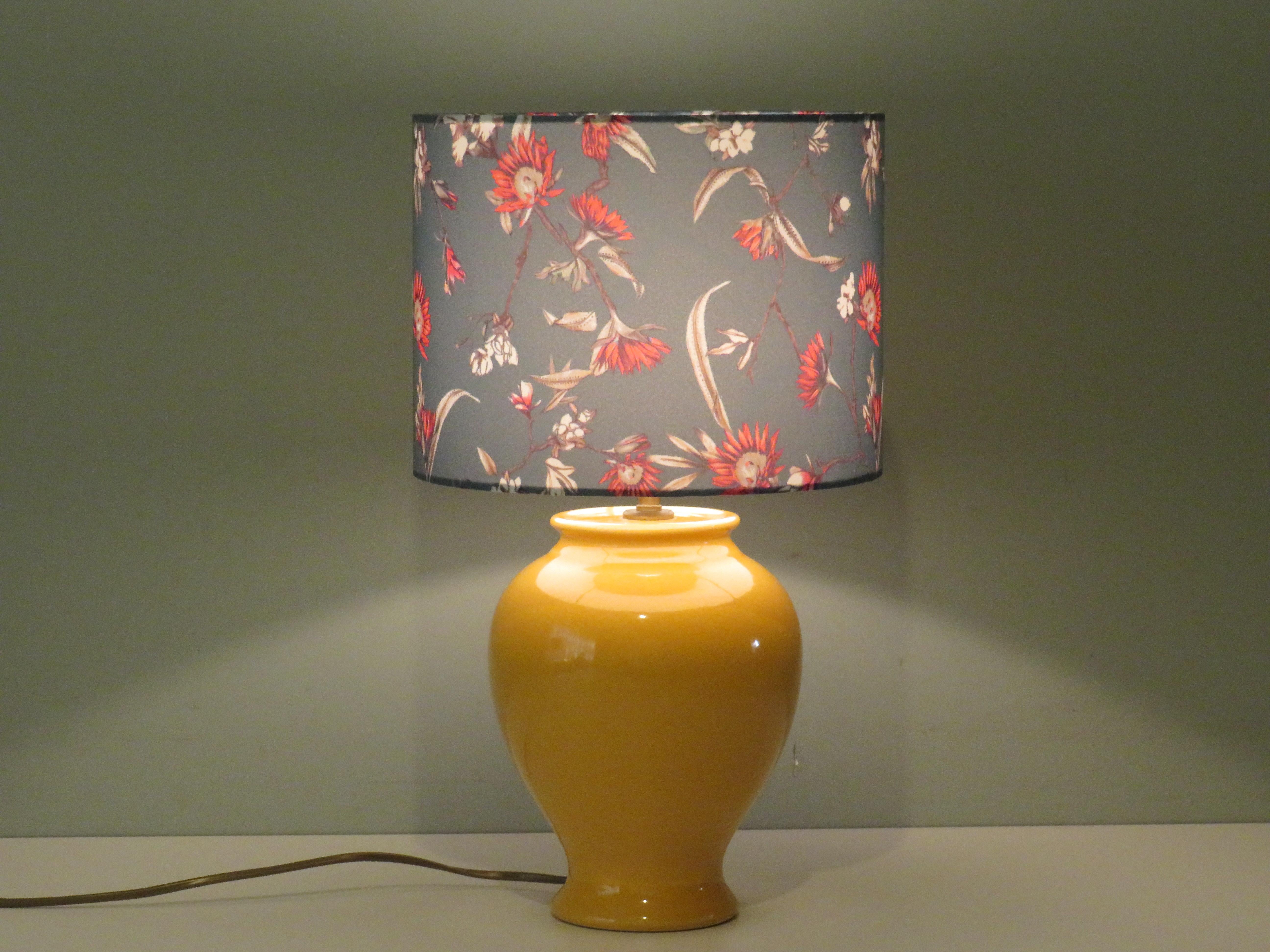 Mid-Century Modern Vintage Ceramic Kostka Table Lamp with Custom Lampshade, France, 1960-1970