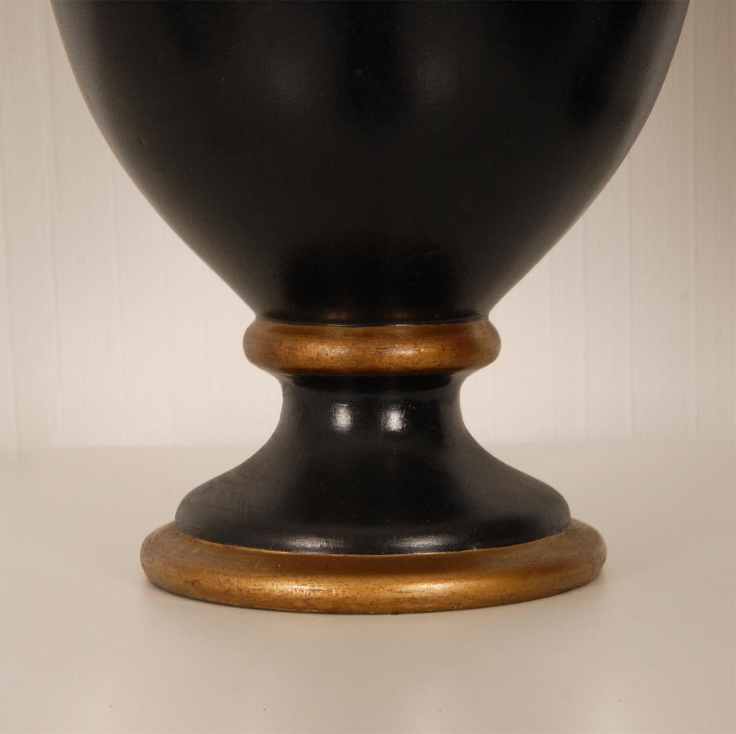Paire de lampes à vase en céramique vintage dorées et noires, France en vente 1