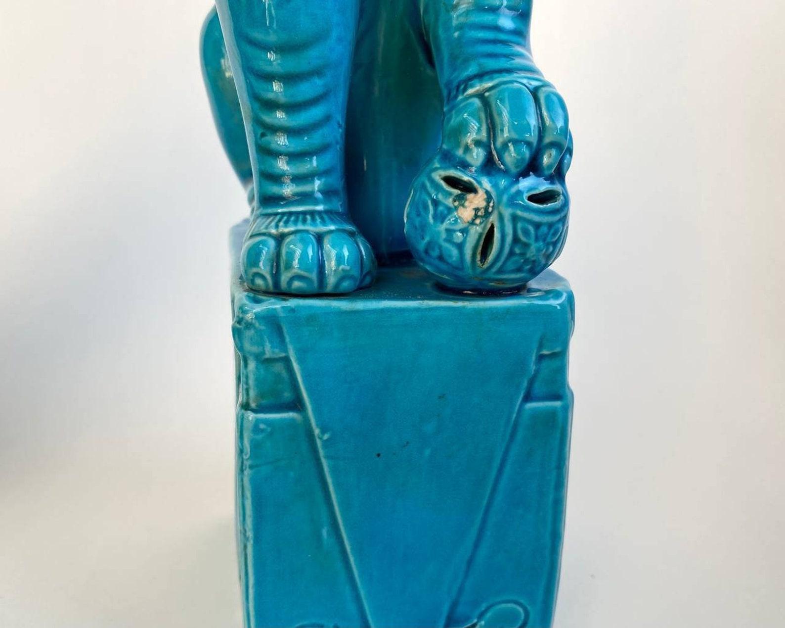 Vintage Ceramic Pair of Guardian Chinese Dragon, Foo Dog Lion, 1970s In Good Condition In Bastogne, BE