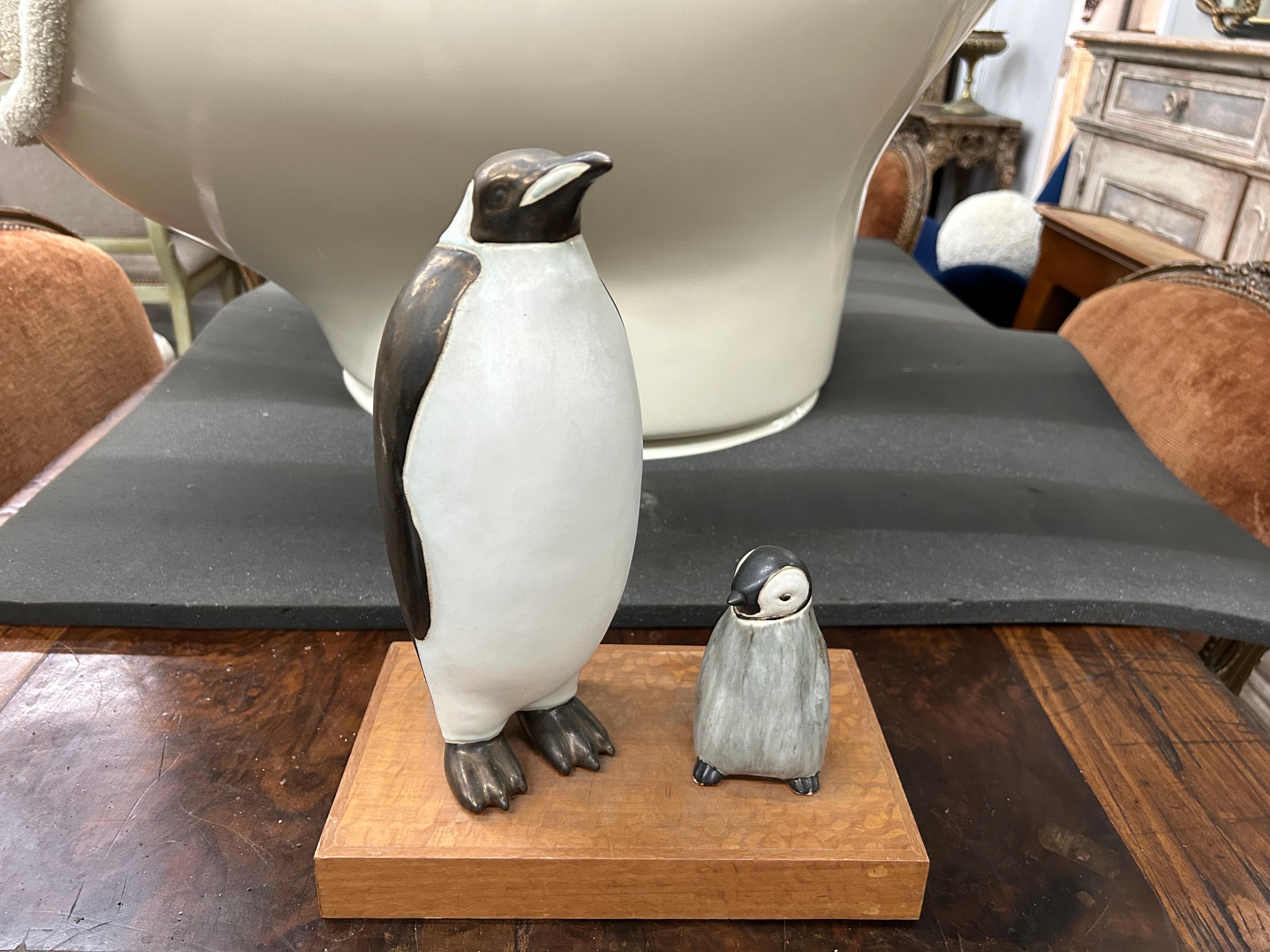 Escultura pingüino de cerámica vintage Art Decó en venta