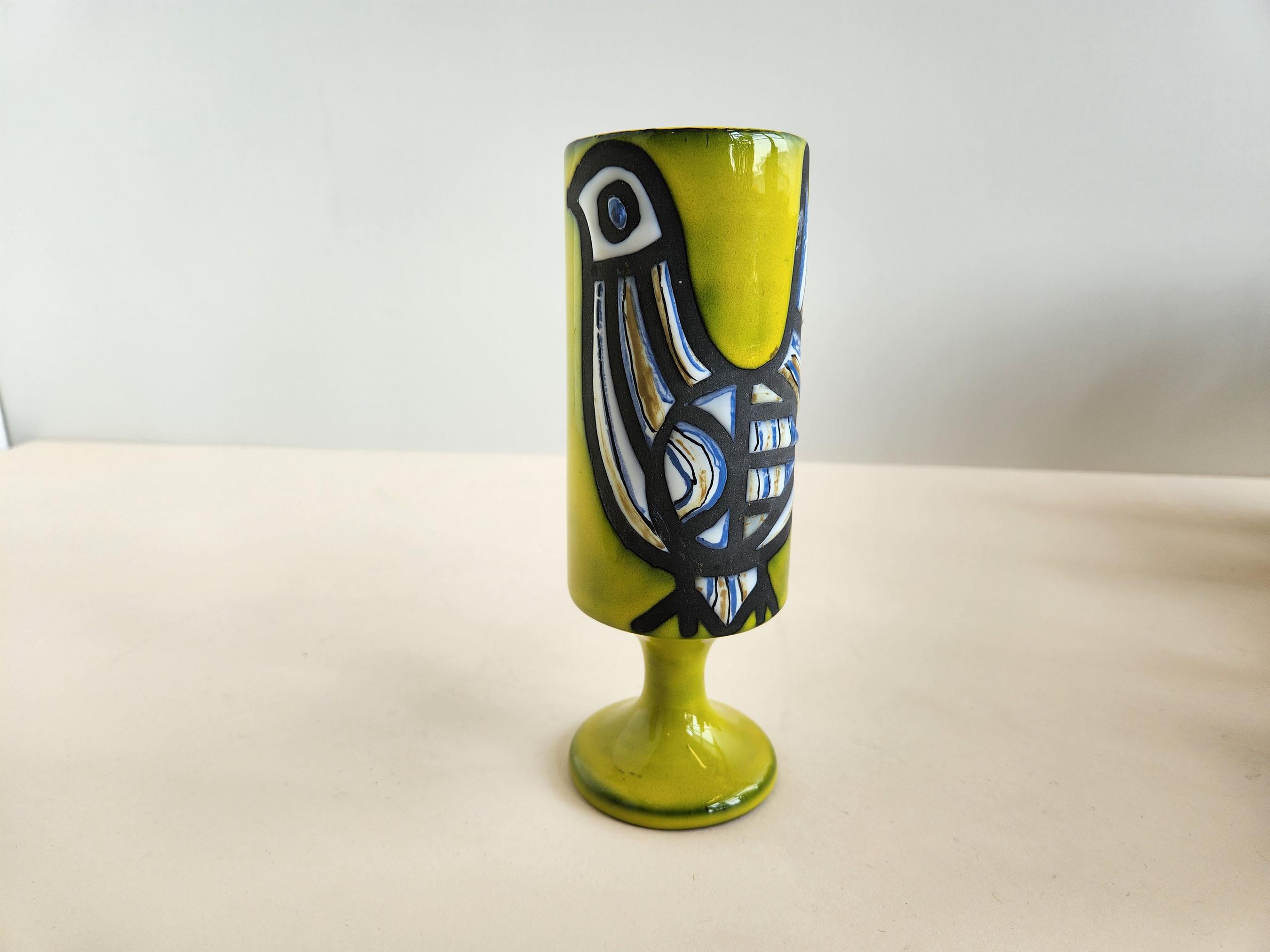 Roger Capron – Vintage-Krug aus Keramik mit Mädchen und 2 Tassen mit Blumen  im Angebot 7