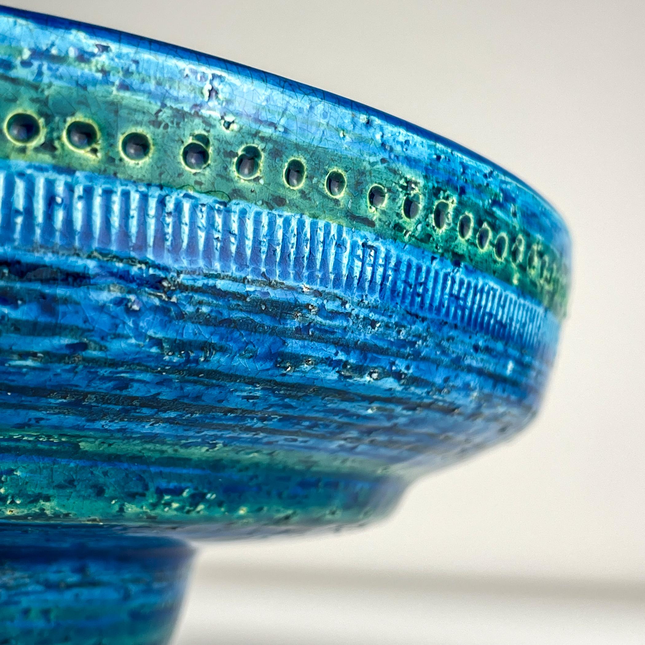 Assiette en céramique Rimini Blue, design Aldo Londi, Bitossi Italie 1970 Bon état - En vente à Miklavž Pri Taboru, SI