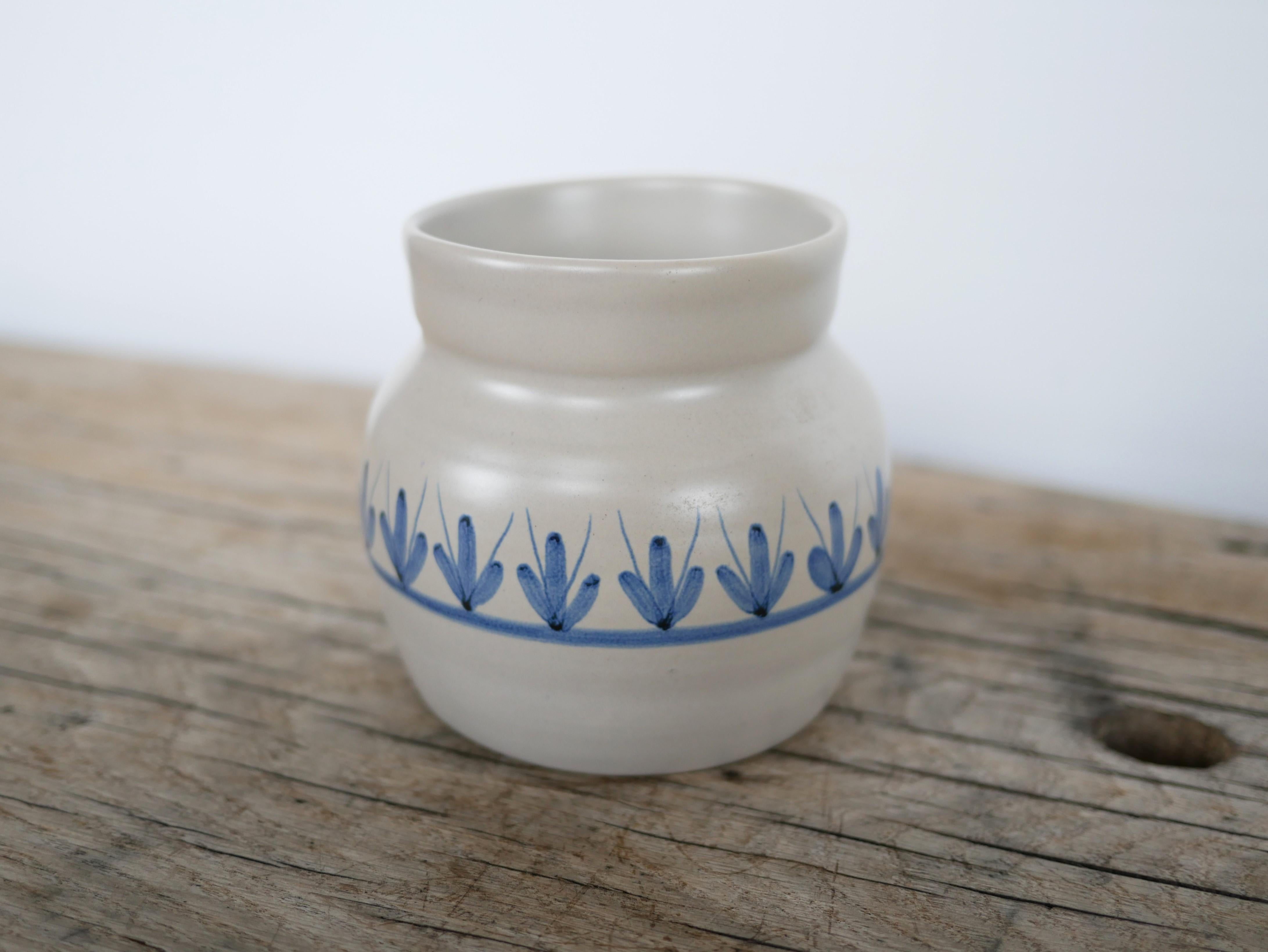 Vintage ceramic pot by Le Pot de Terre For Sale 1
