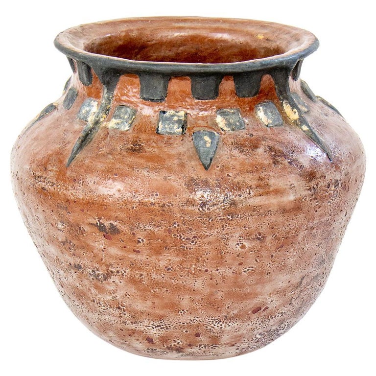 Vintage Ceramic Pot For Sale at 1stDibs