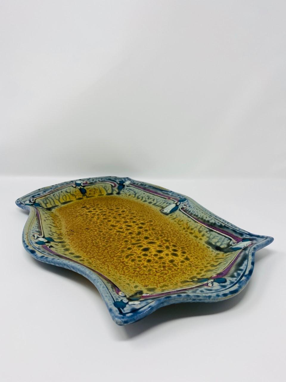 Late 20th Century Vintage Ceramic Reptile Optic Style Glazed Platter For Sale
