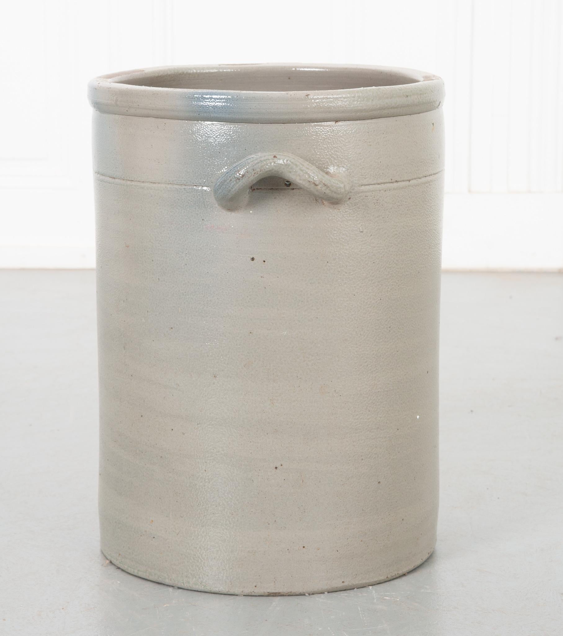 Vintage Ceramic Storage Jar In Good Condition For Sale In Baton Rouge, LA