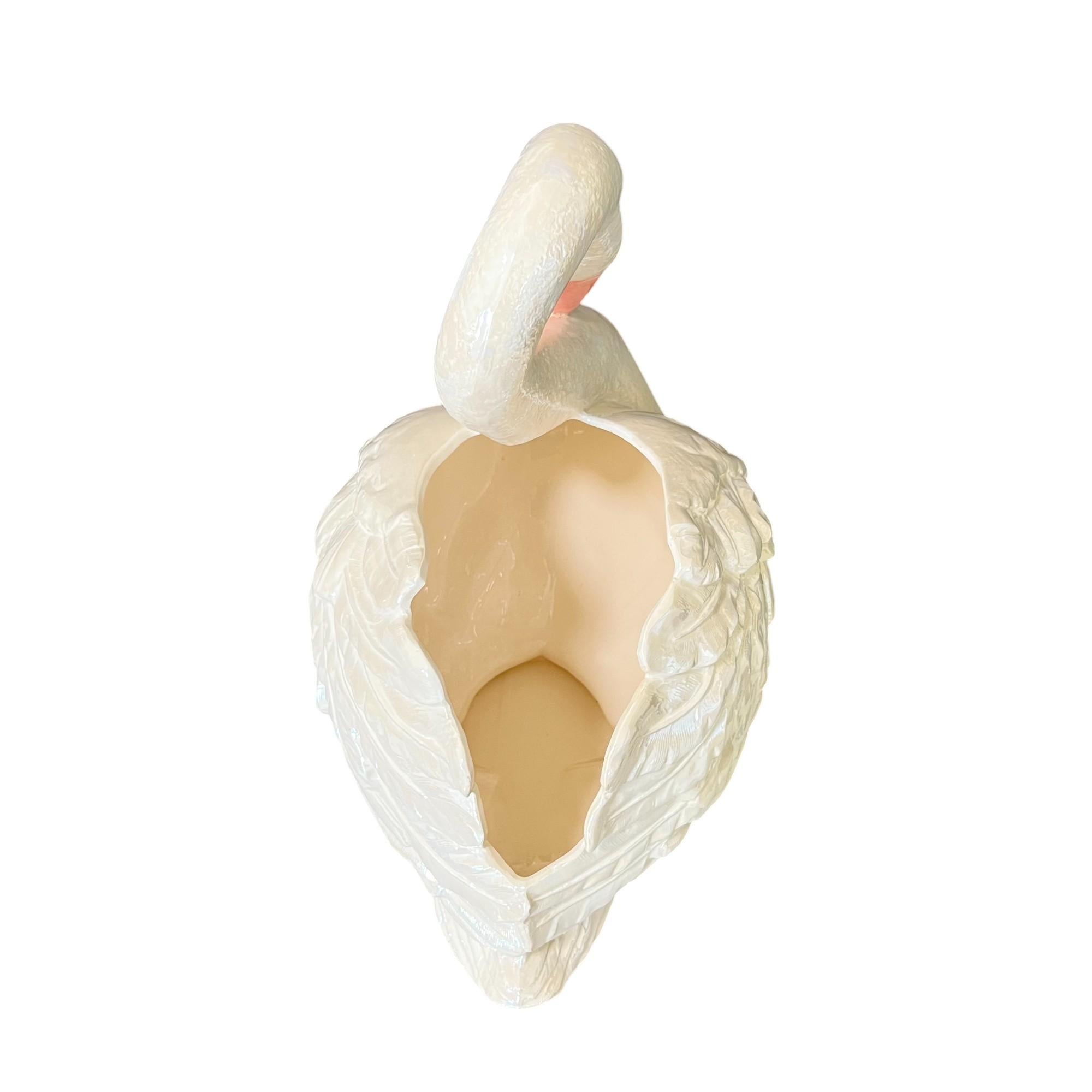 Vintage Ceramic Swan Jardinière In Good Condition For Sale In Harlingen, TX