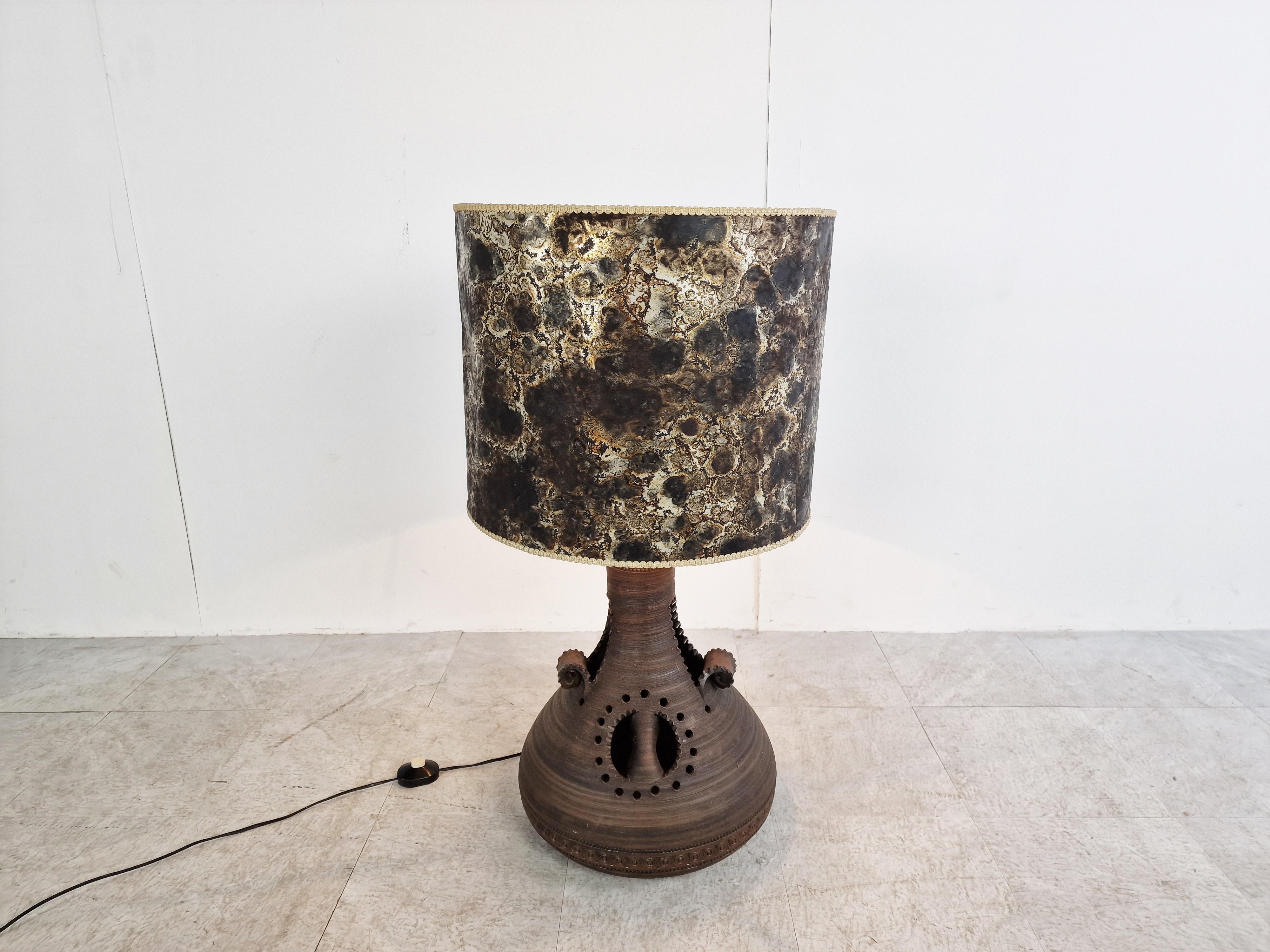 Vintage ceramic table lamp, 1960s In Good Condition In HEVERLEE, BE