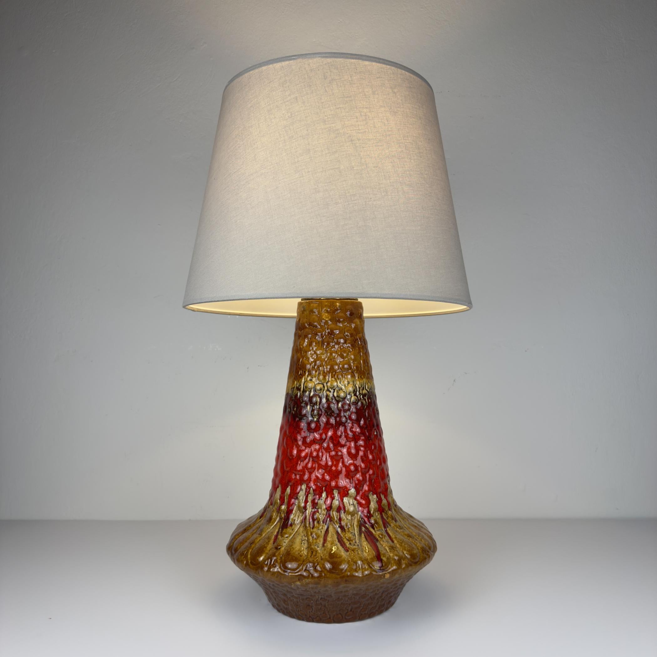 Mid-Century Modern Vintage Ceramic table lamp LAVA by KIL Liboje, Yugoslavia, 1960s For Sale