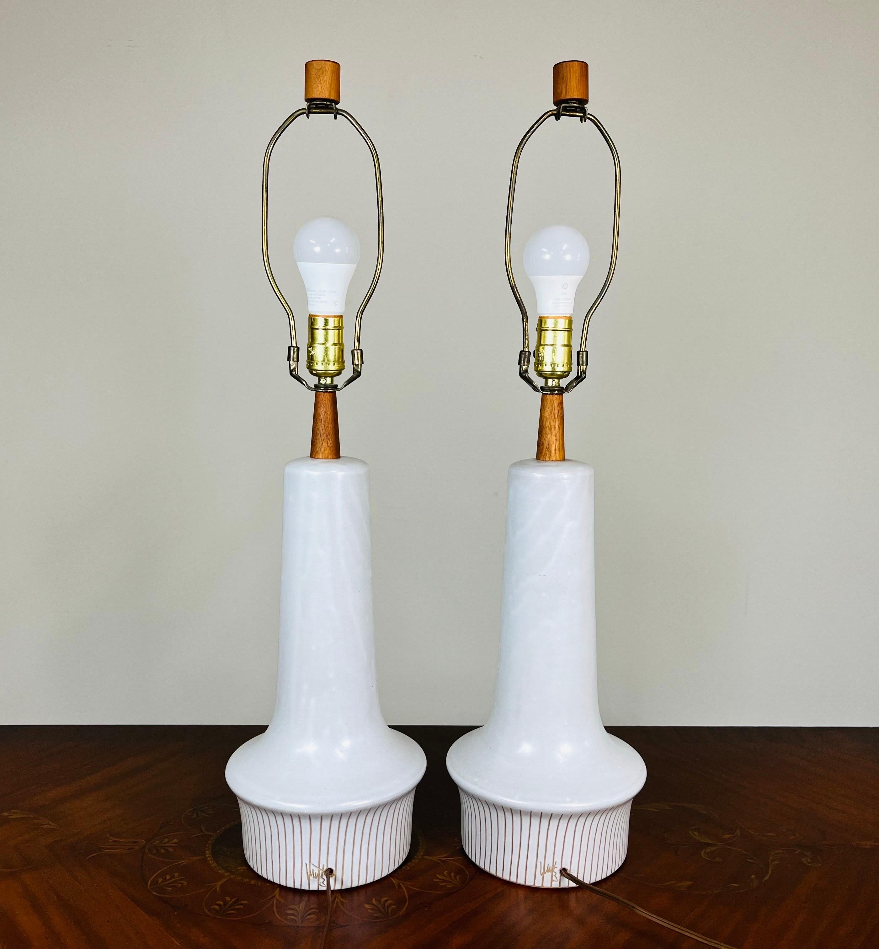 American Vintage Ceramic Table Lamps By Gordon & Jane Martz for Marshall Studios For Sale