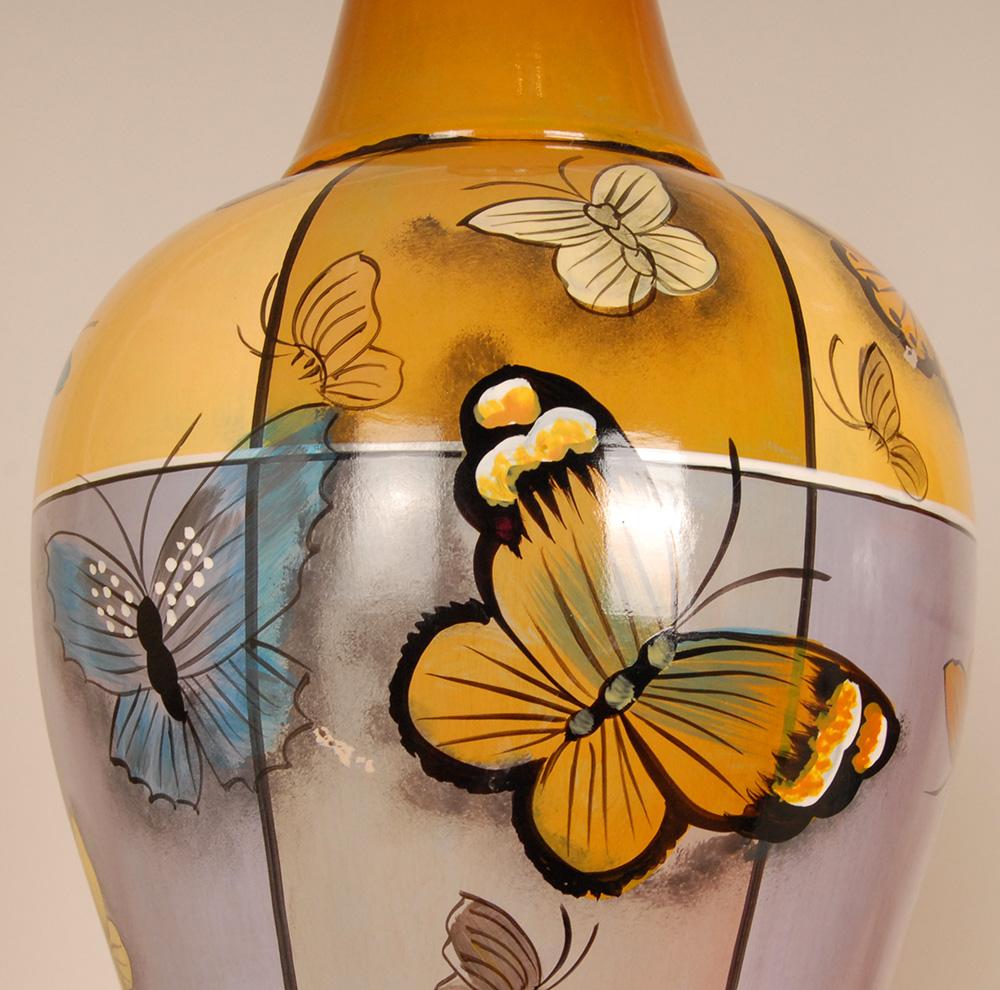 Vintage Ceramic Table Lamps French Butterflies Modern Lamps - a Pair For Sale 4