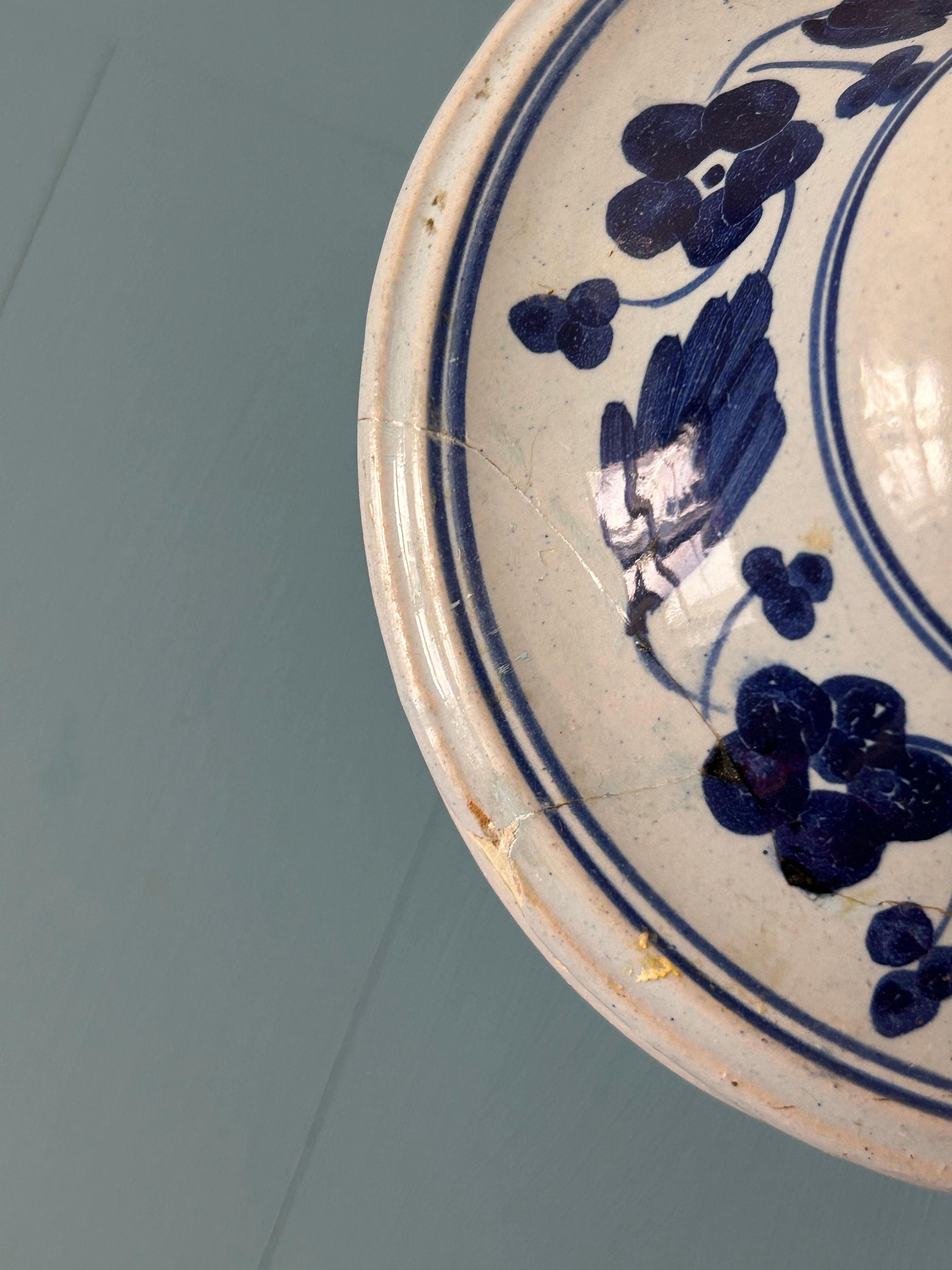 Vintage-Keramik-Terrine mit blauen Blumendekorationen, Italien, spätes 19. Jahrhundert im Angebot 6