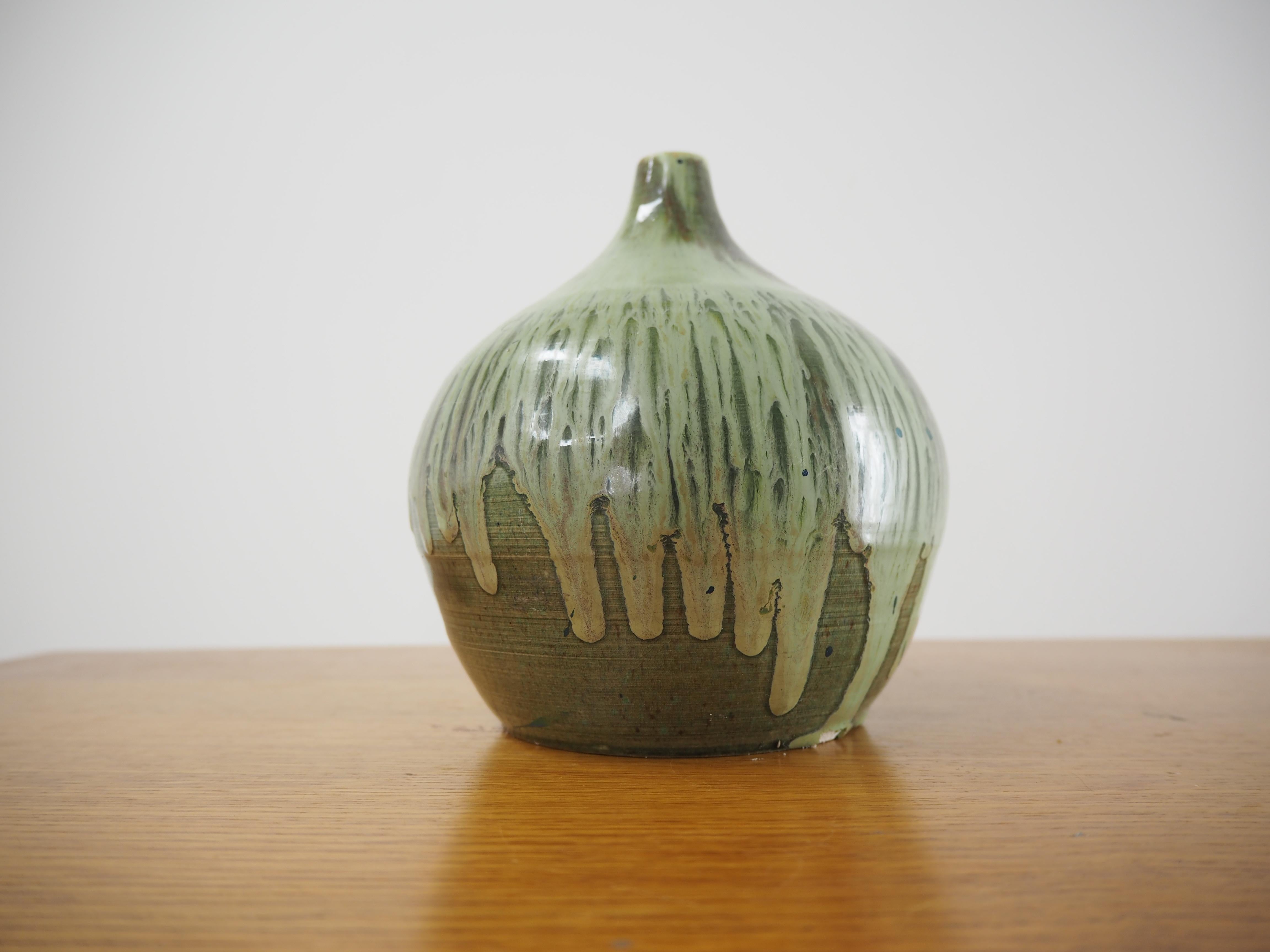 Keramikvase, Tschechoslowakei, 1960er Jahre (Mitte des 20. Jahrhunderts) im Angebot