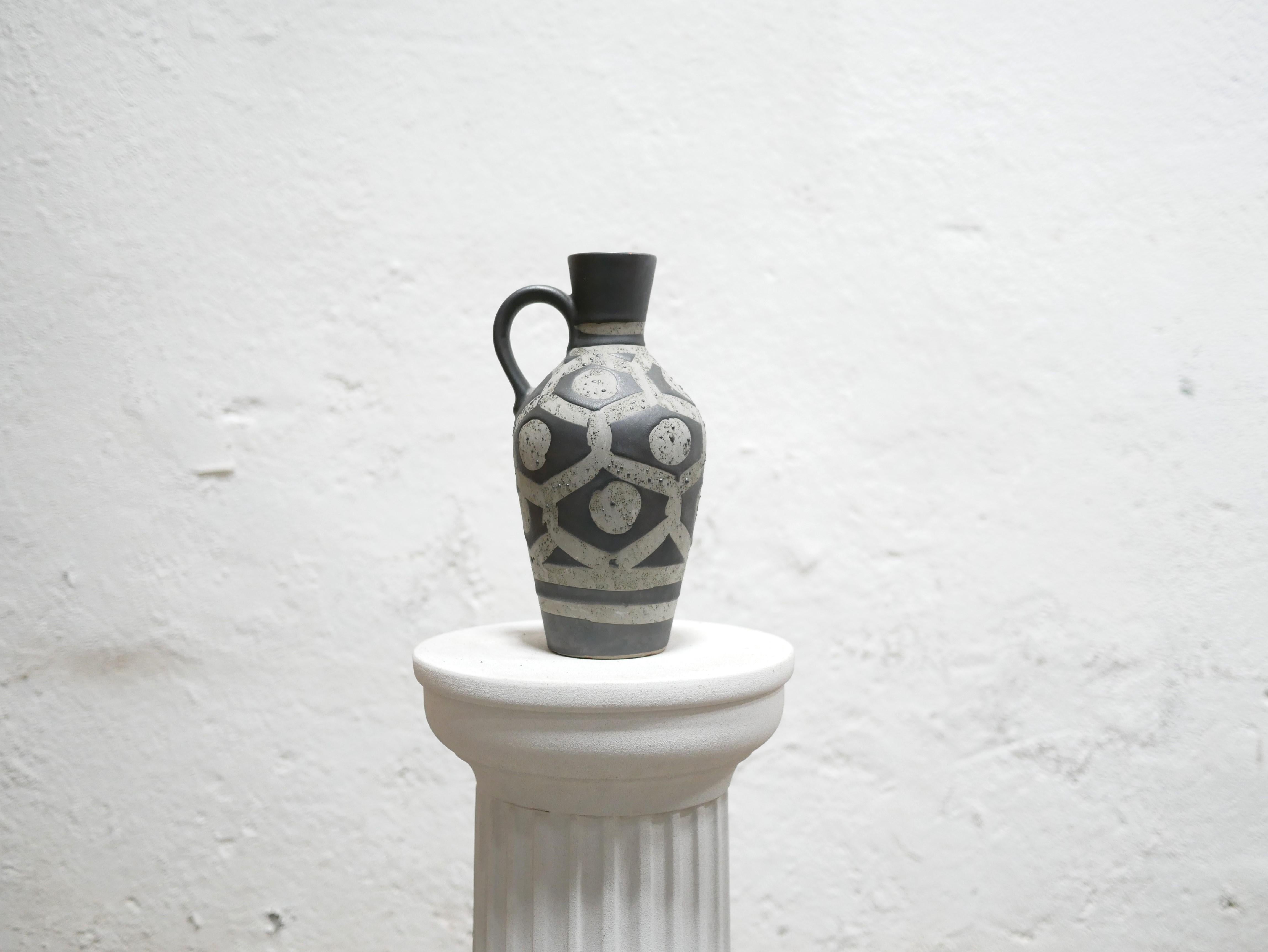 Vintage ceramic vase 3