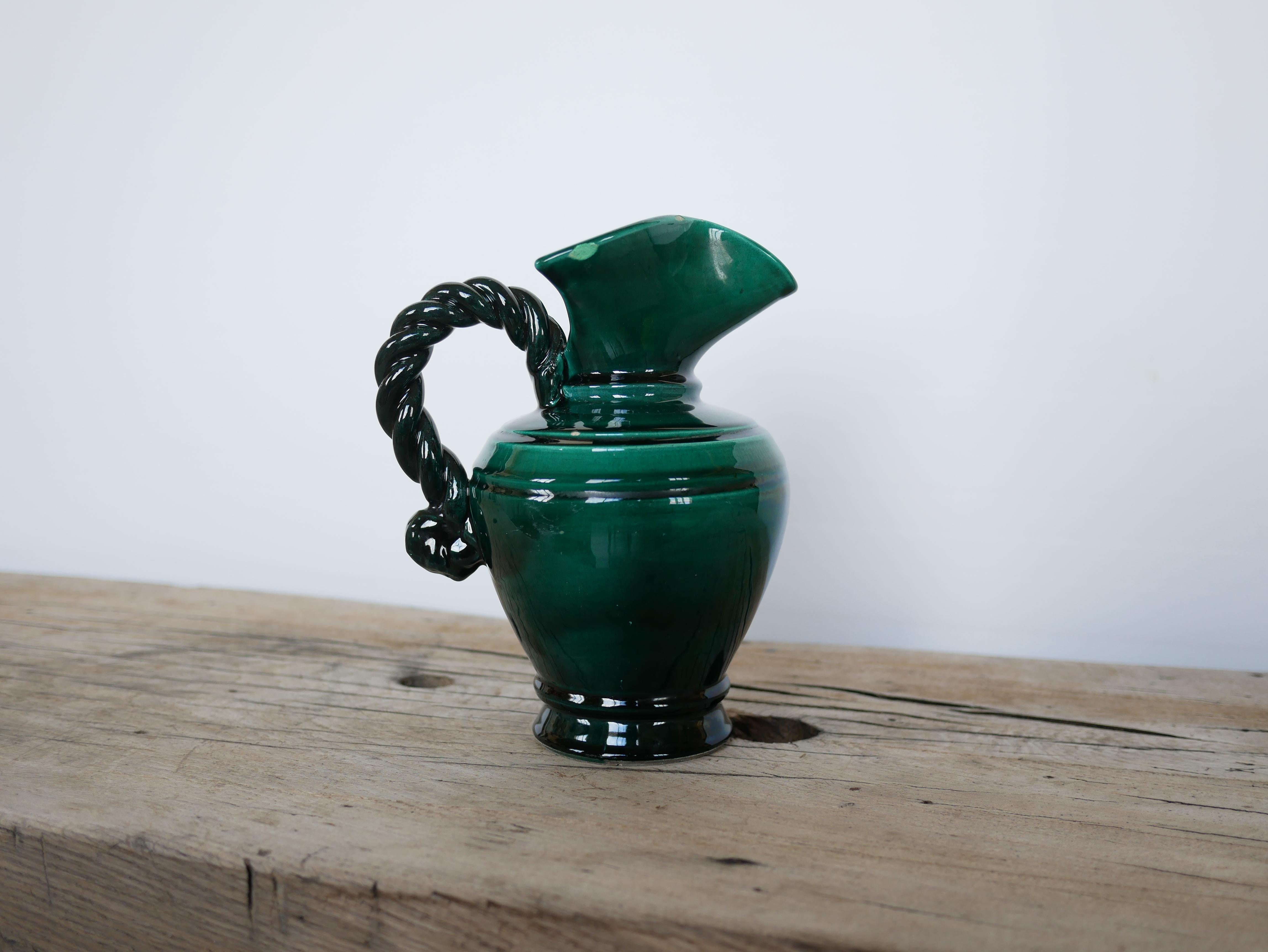 Francese Vaso brocca in ceramica vintage di Marius Giuge, Vallauris, Francia in vendita