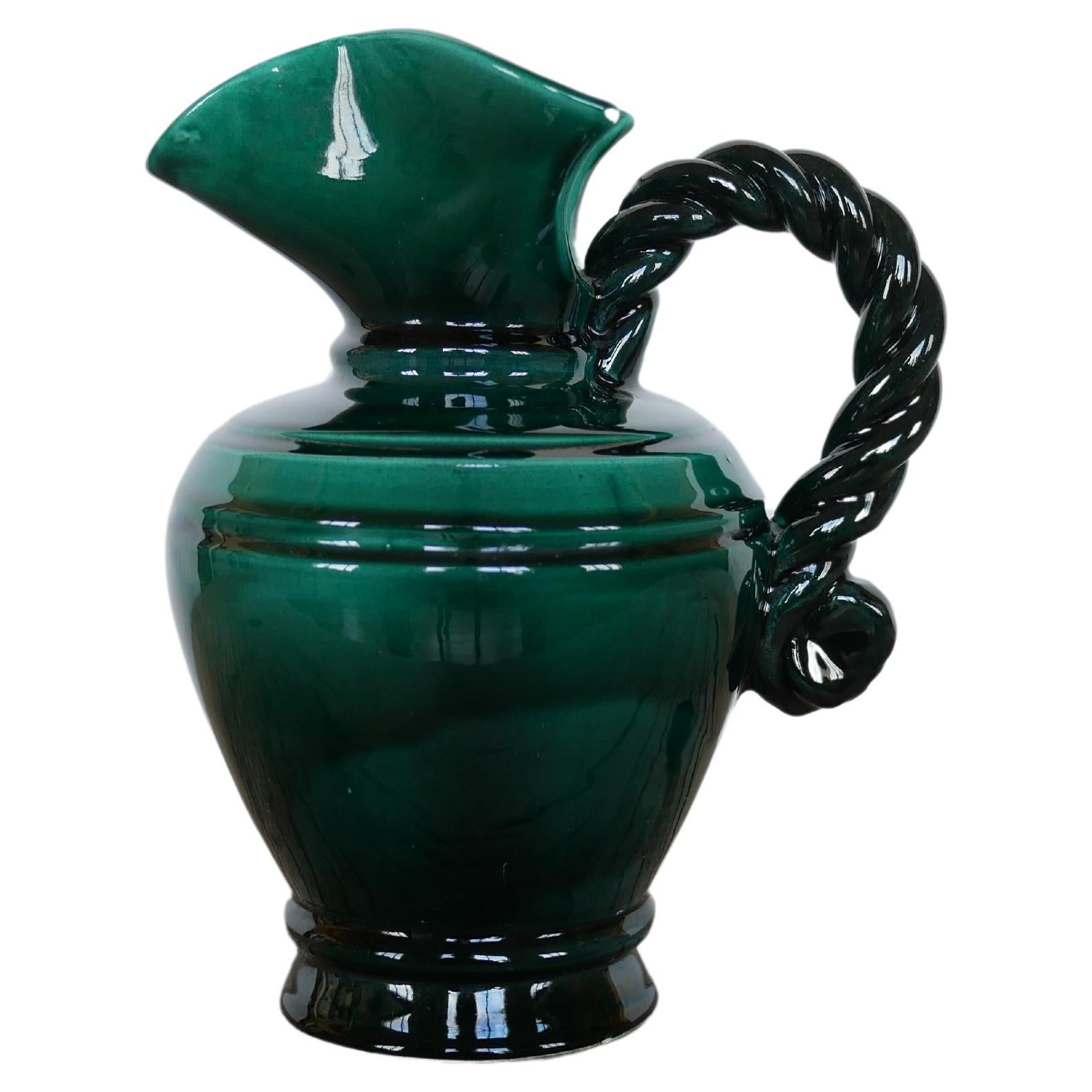Vaso brocca in ceramica vintage di Marius Giuge, Vallauris, Francia in vendita