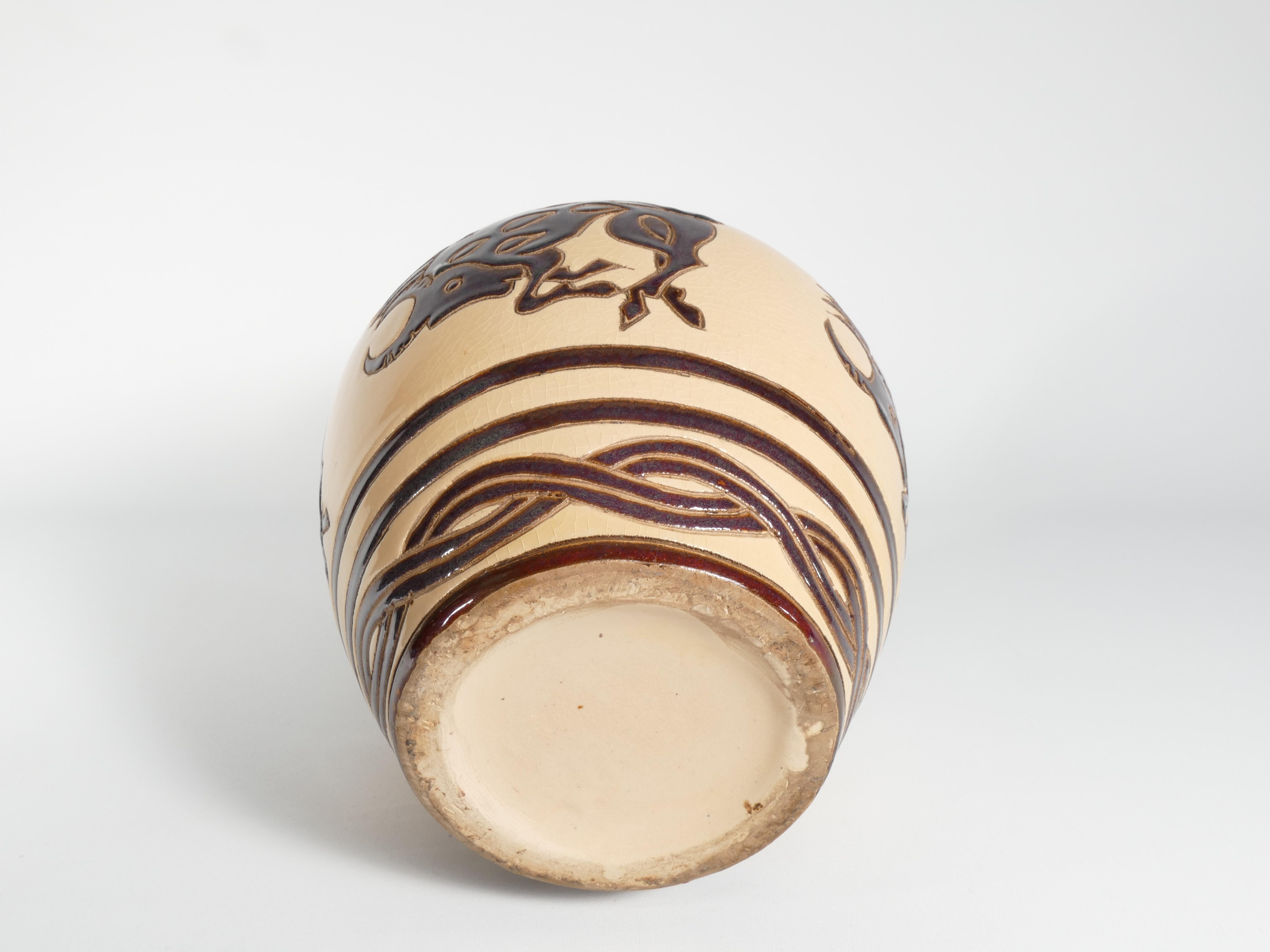 20th Century Vintage Ceramic Vase with Brown Bulls and Bands For Sale