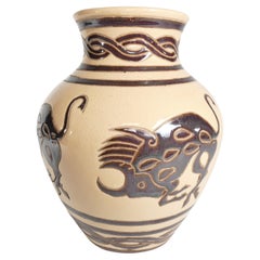 Vase vintage en céramique avec taureaux et bandes de couleur Brown