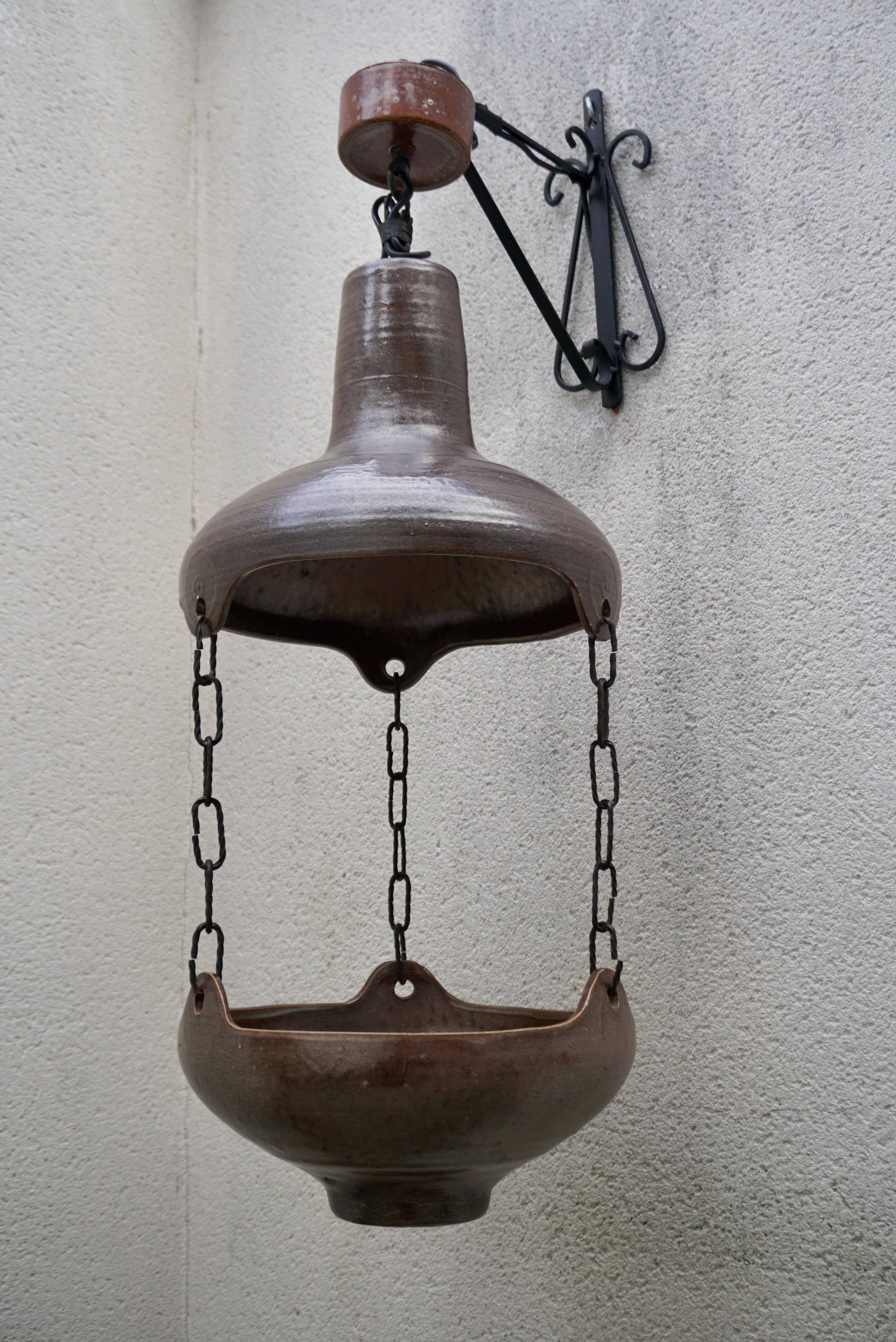 20ième siècle Lampe murale ou lampe à suspension vintage en céramique pour plantes en vente