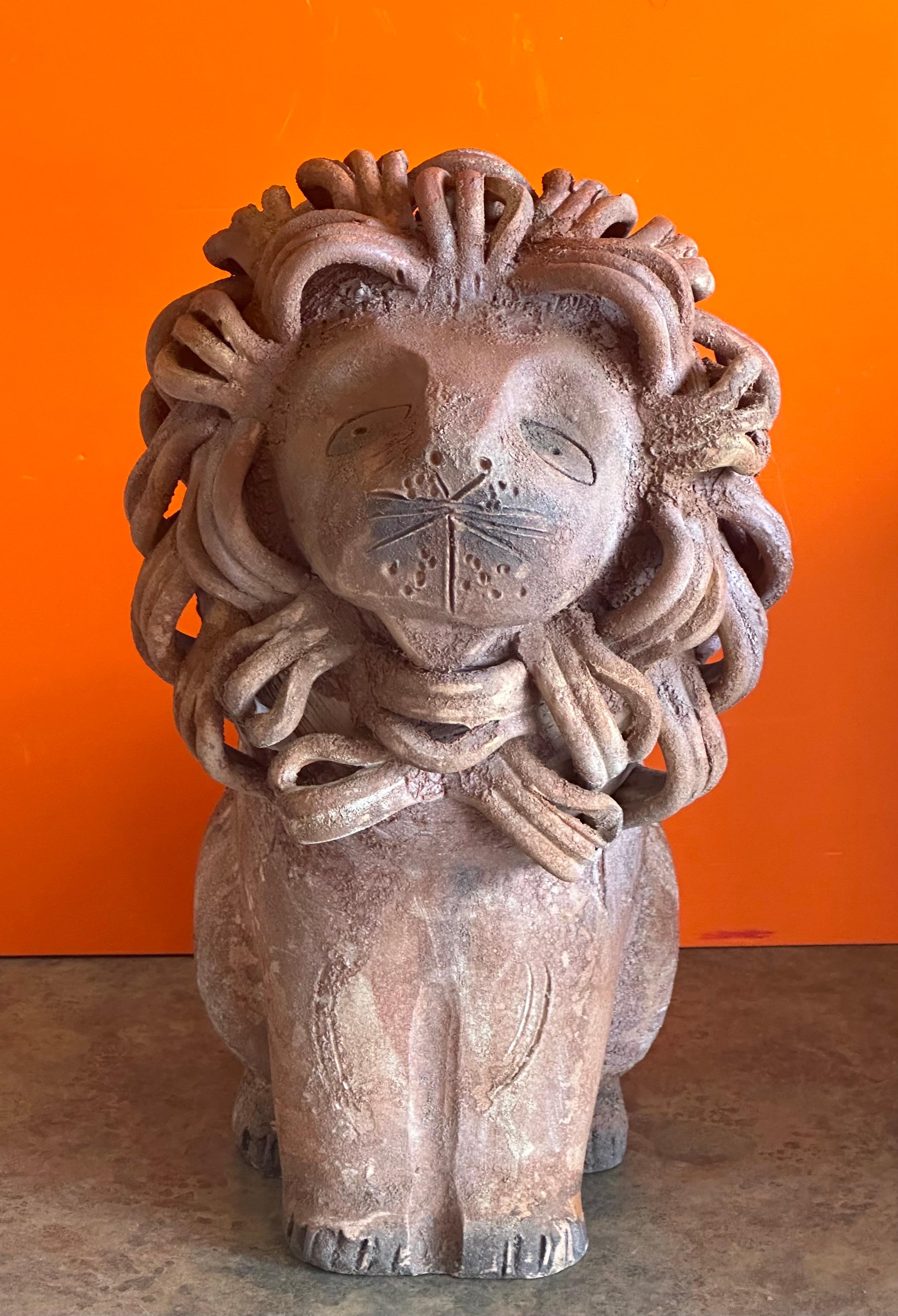 Mid-Century Modern Sculpture de lion vintage en céramique/poterie d'Aldo Londo pour Bitossi Raymor en vente