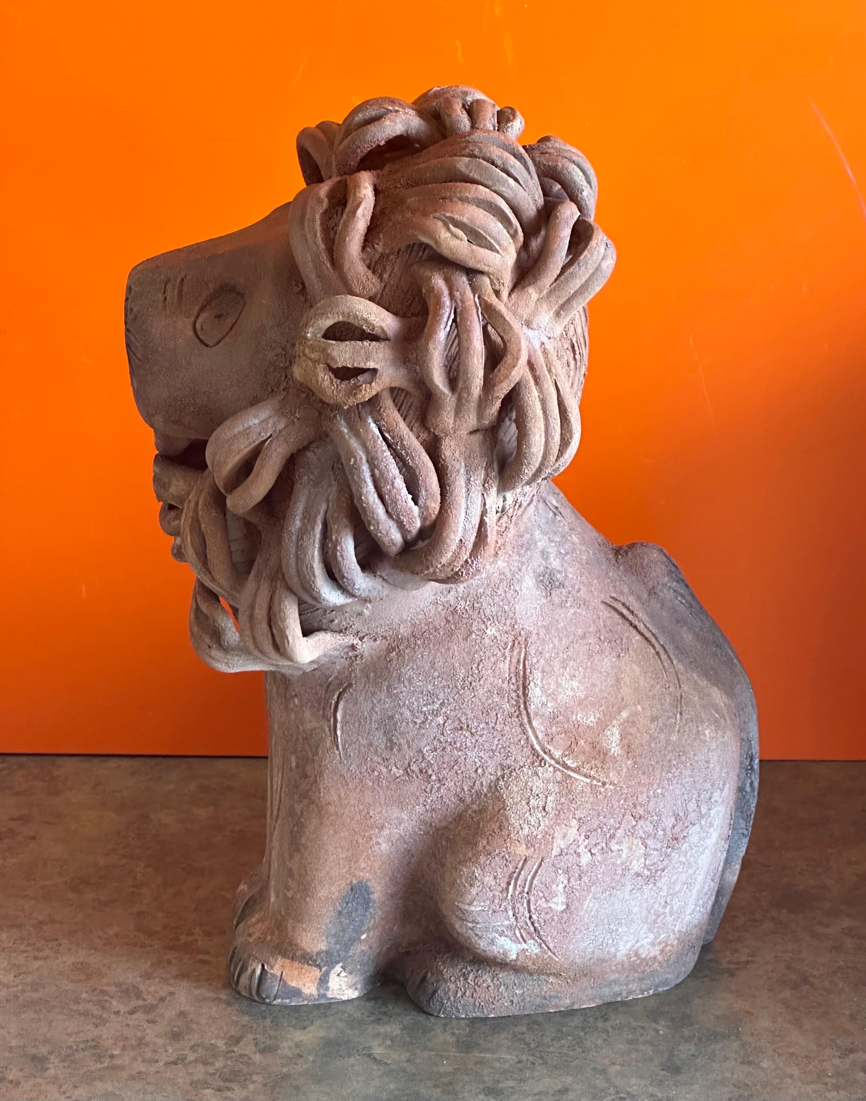 Sculpture de lion vintage en céramique/poterie d'Aldo Londo pour Bitossi Raymor Bon état - En vente à San Diego, CA