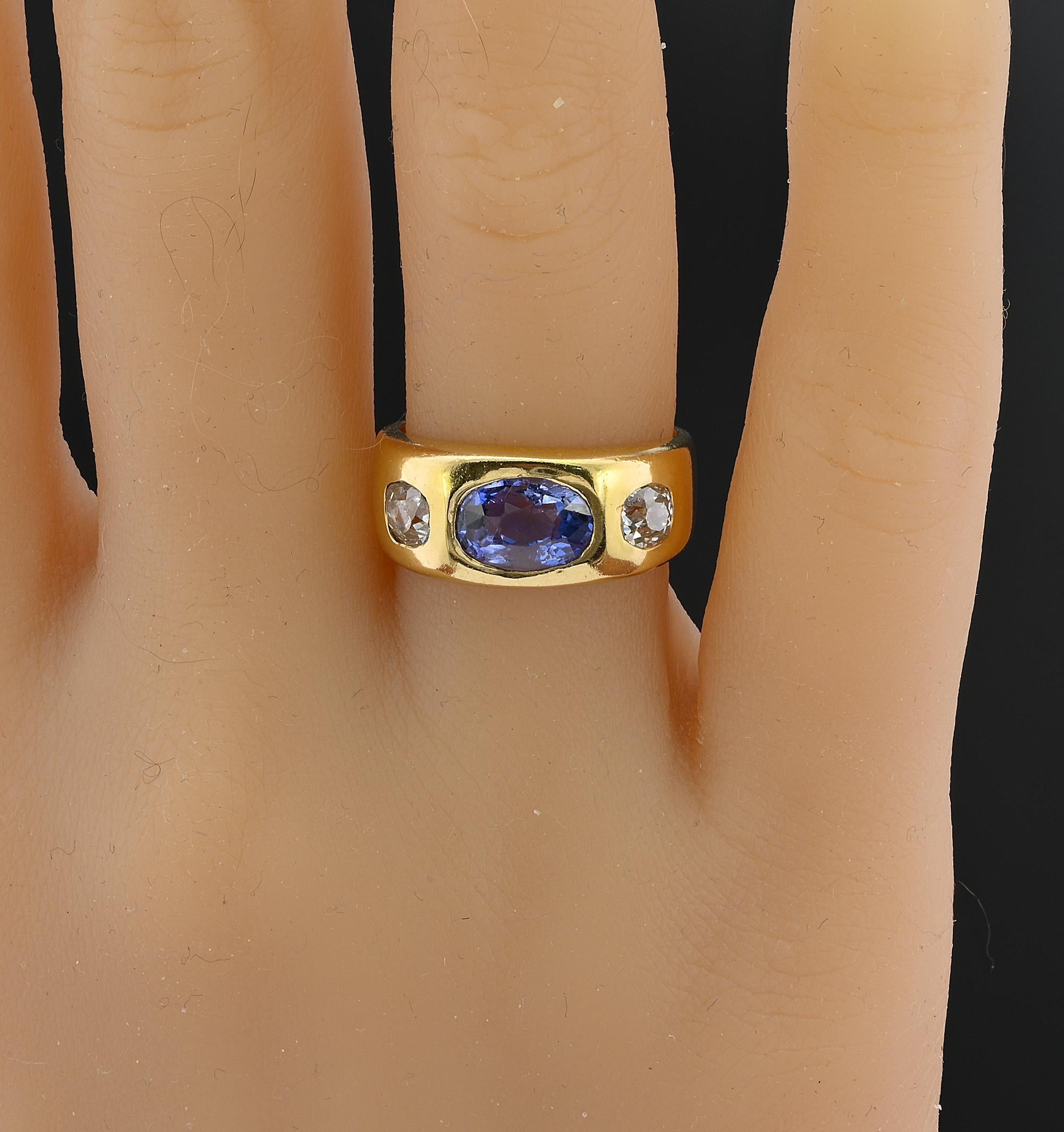 Vintage Certified 2.10 Ct Ceylon NO Heat .70 Ct Diamond Gent Ring For Sale 3