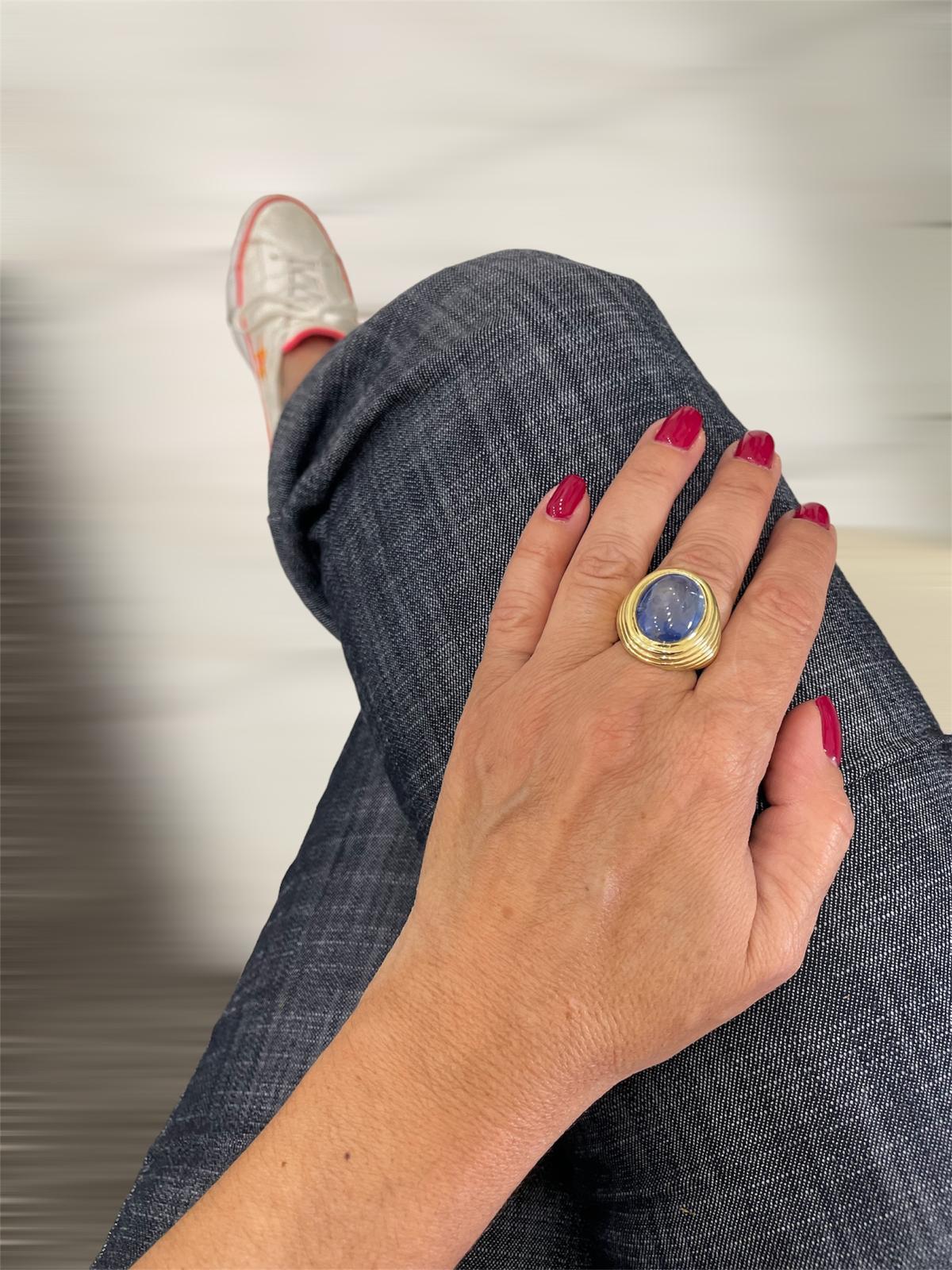 Vintage Certified 28 Carat Natural Unheated Sapphire Ring 11