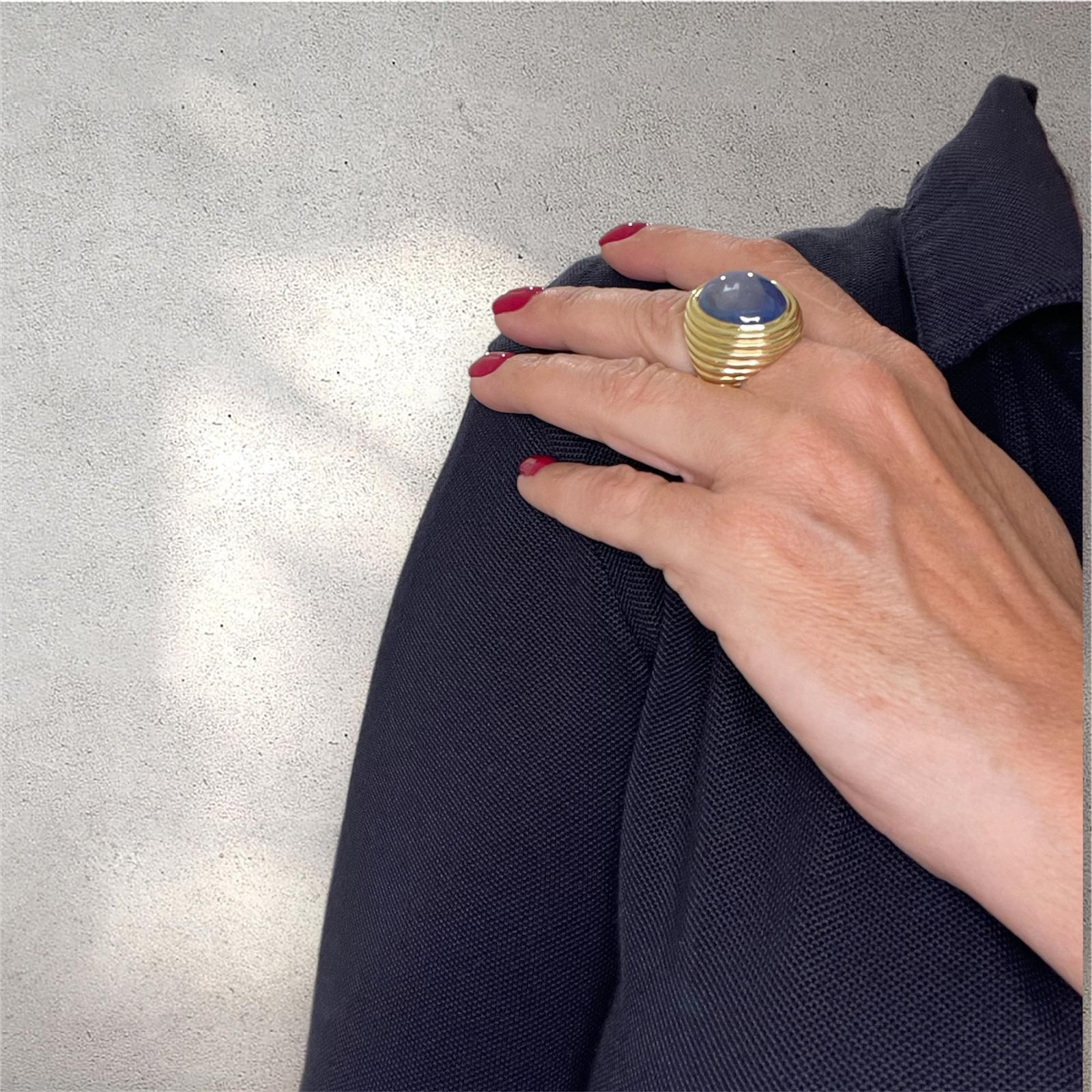 Vintage Certified 28 Carat Natural Unheated Sapphire Ring 14