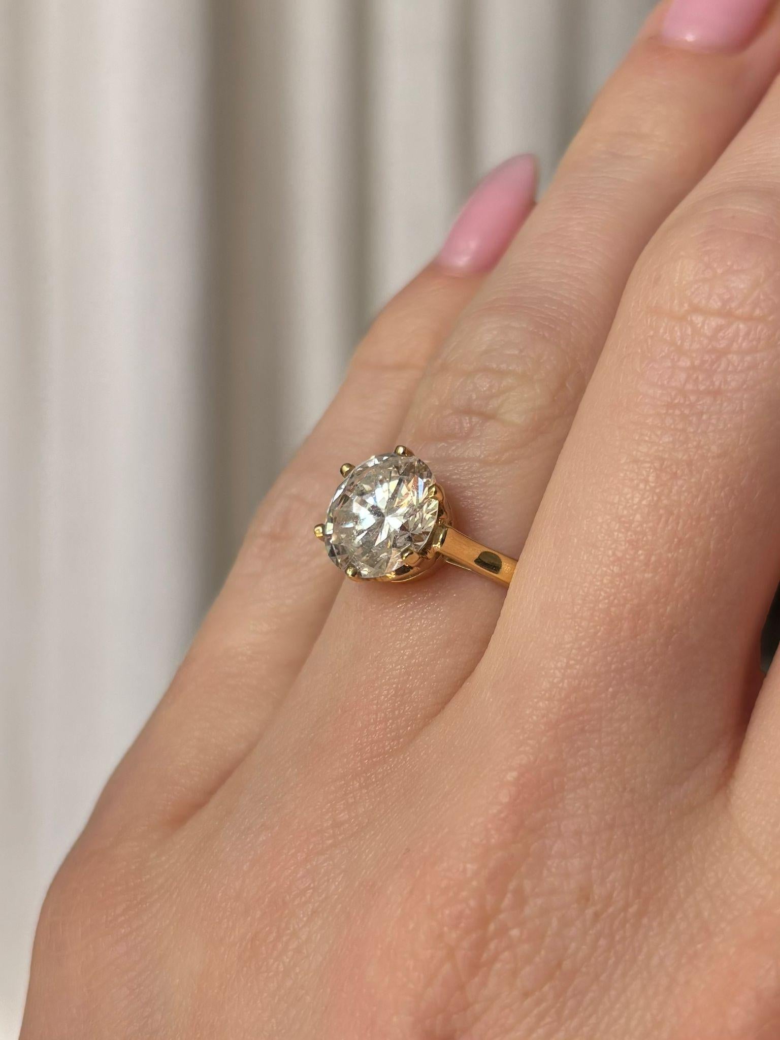 Solitär-Ring aus 18 Karat Gold mit zertifiziertem 3,40 Karat rundem Diamanten im Brillantschliff im Angebot 5