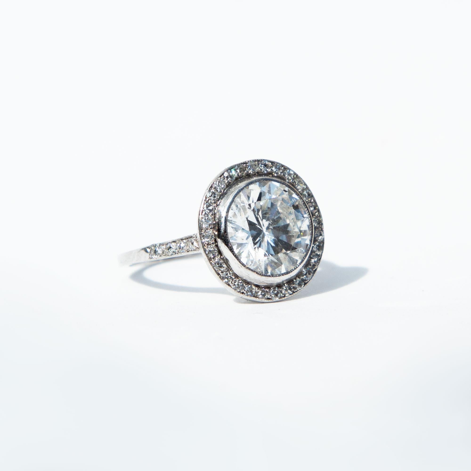 Solitär-Ring aus Platin mit 3.62 Karat Diamant (Moderne) im Angebot