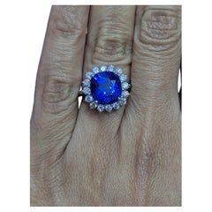 Vintage Certified 5.85CTW Tiffany & Co Platinum Tanzanite and Diamond Ring