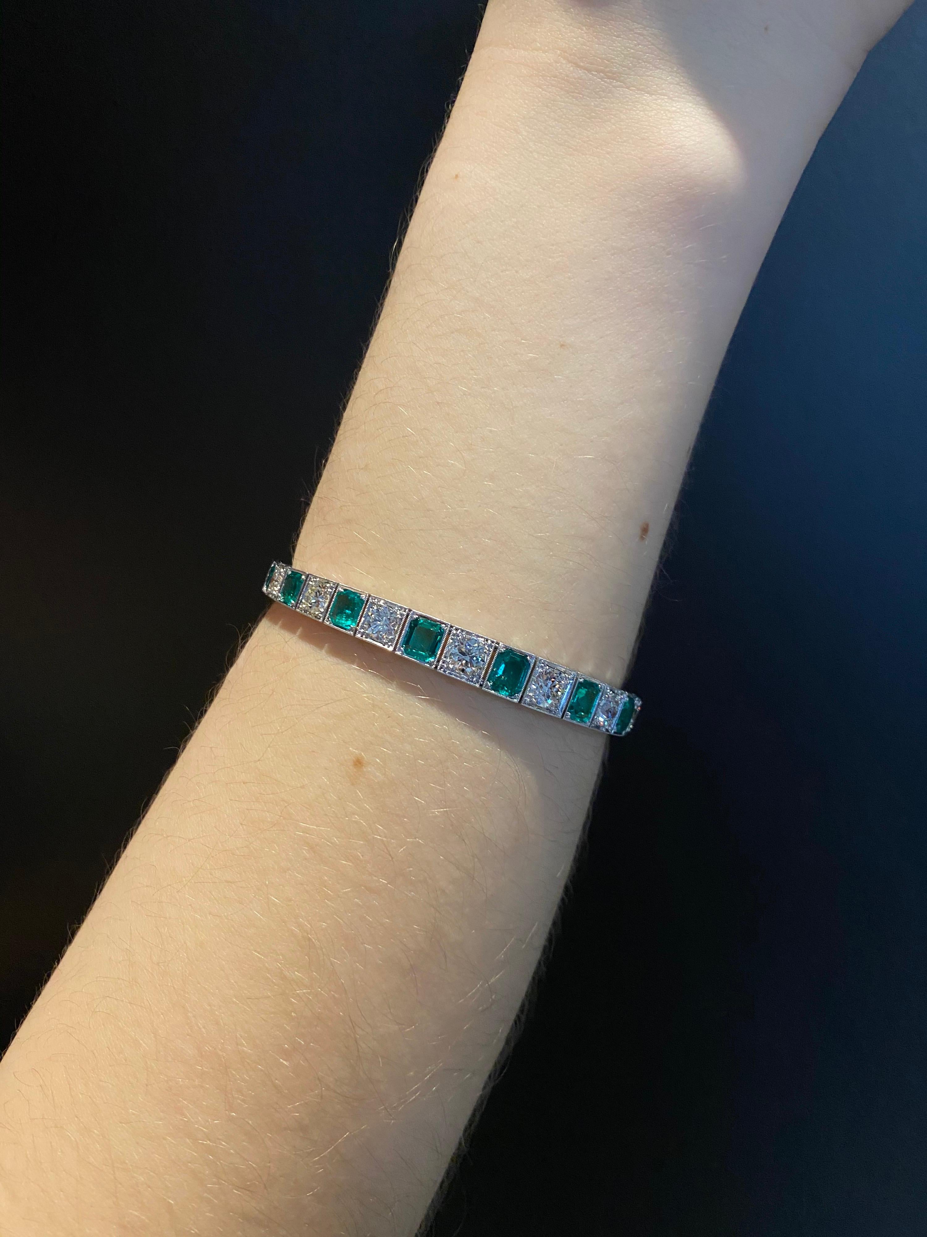 Emerald Cut Vintage Certified Colombian Emerald Diamond Bracelet Platinum White Gold 1990s For Sale