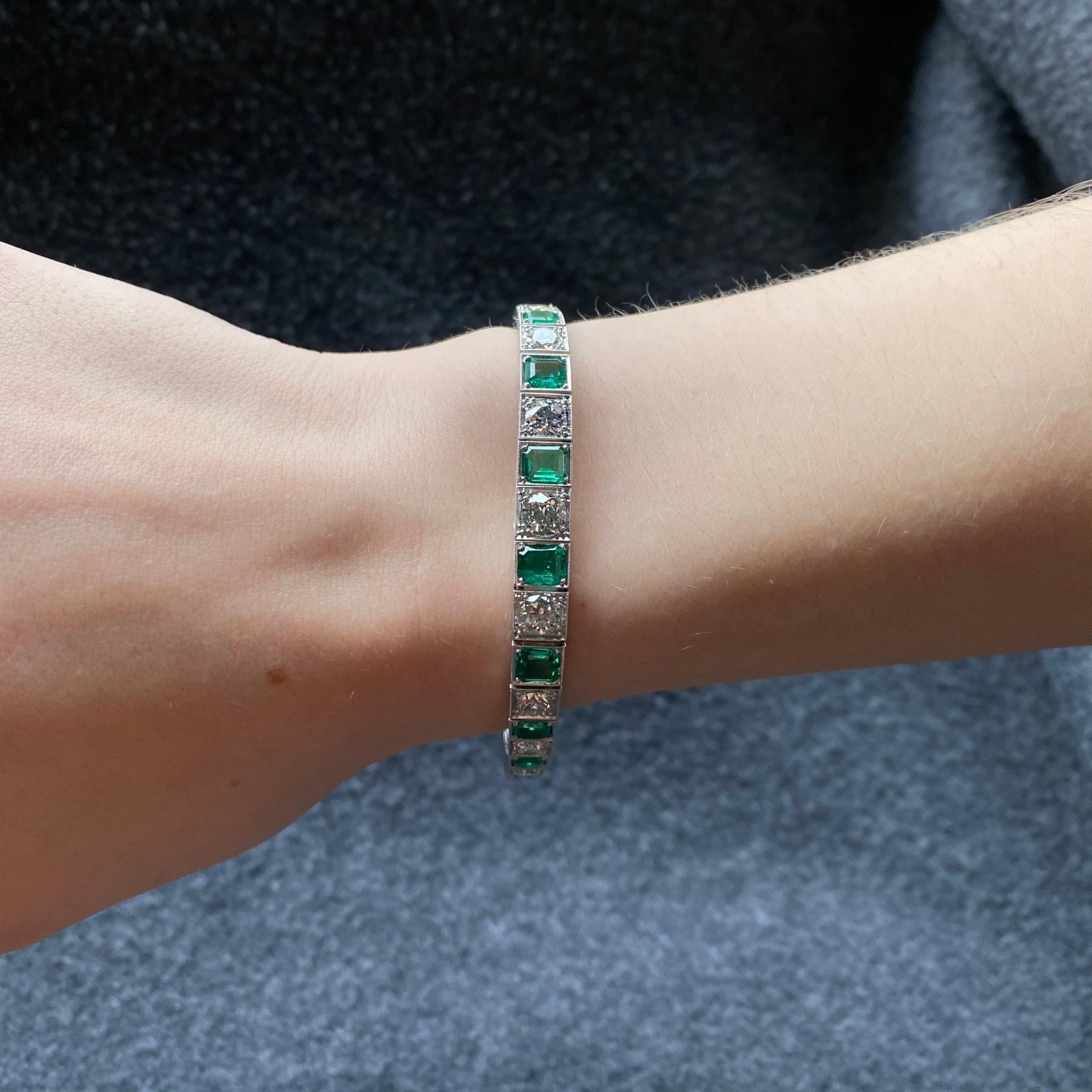 Vintage zertifiziertes kolumbianisches Smaragd-Diamant-Armband aus Platin und Weißgold 1990er Jahre im Angebot 3