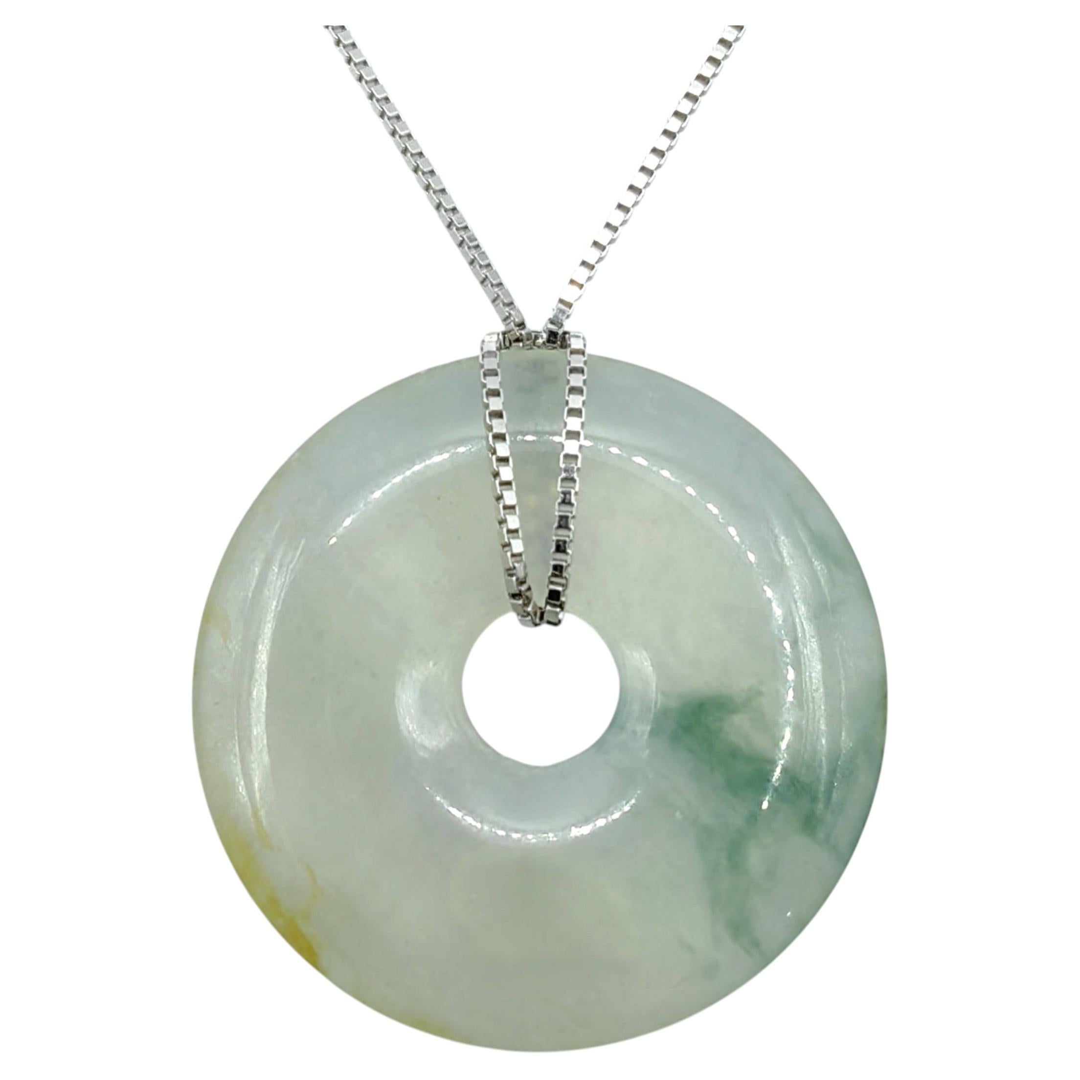 Colgante de donut de la paz de jadeíta con flor verde flotante certificado vintage 平安扣
