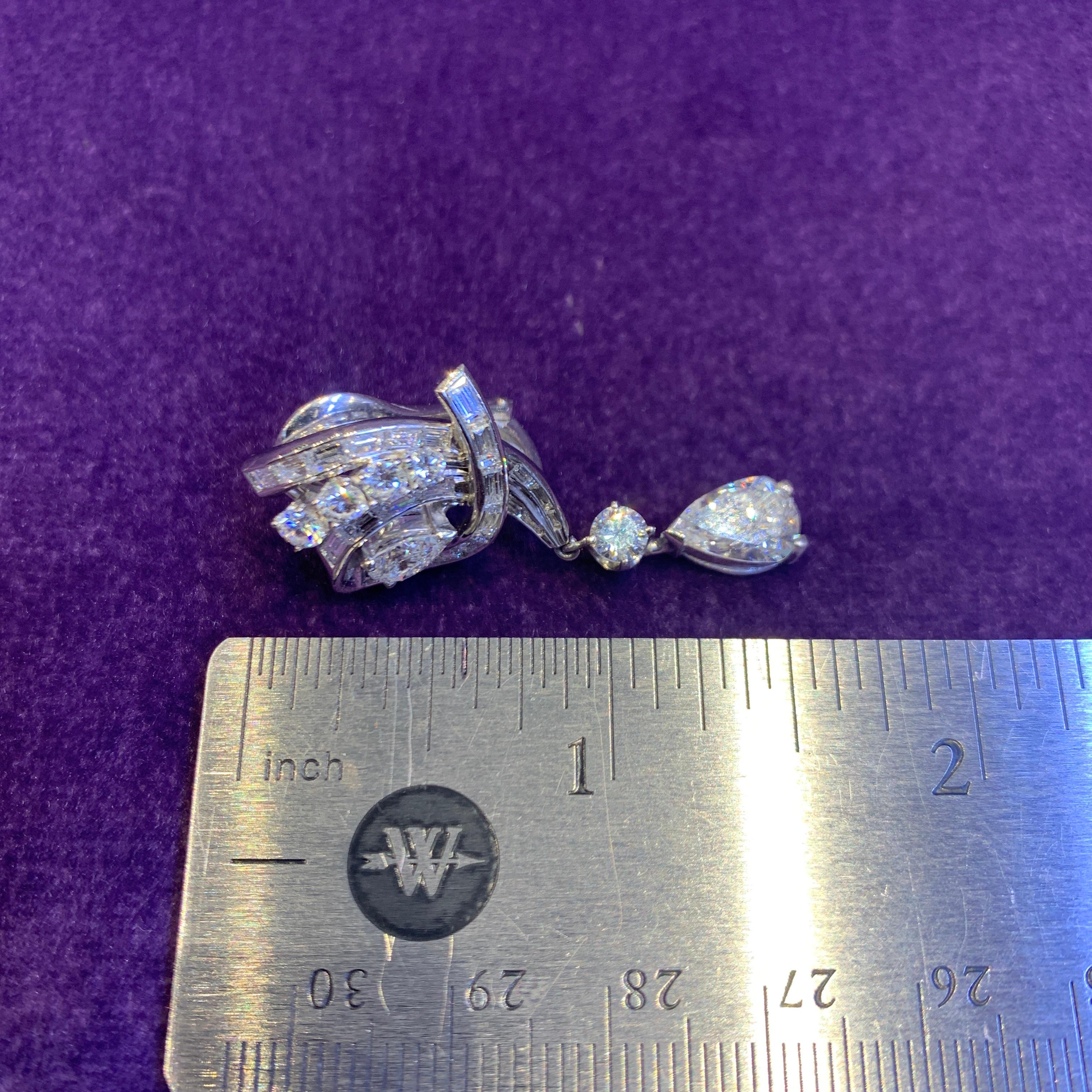 Vintage zertifizierte birnenförmige Diamant-Ohrringe im Angebot 5