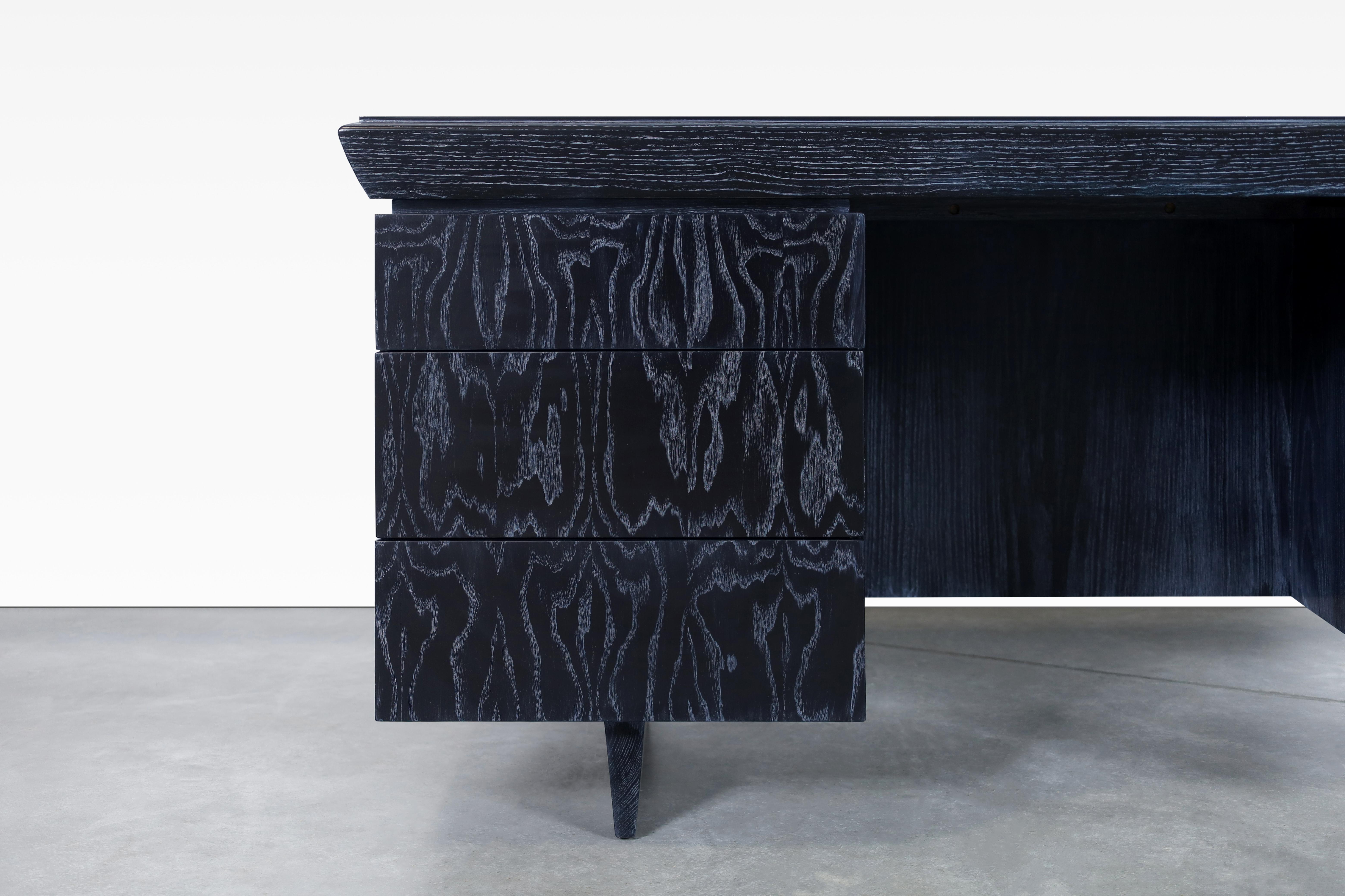 Executive-Schreibtisch aus gekälkter Keramik von Paul Frankl für Brown Saltman (Moderne der Mitte des Jahrhunderts)