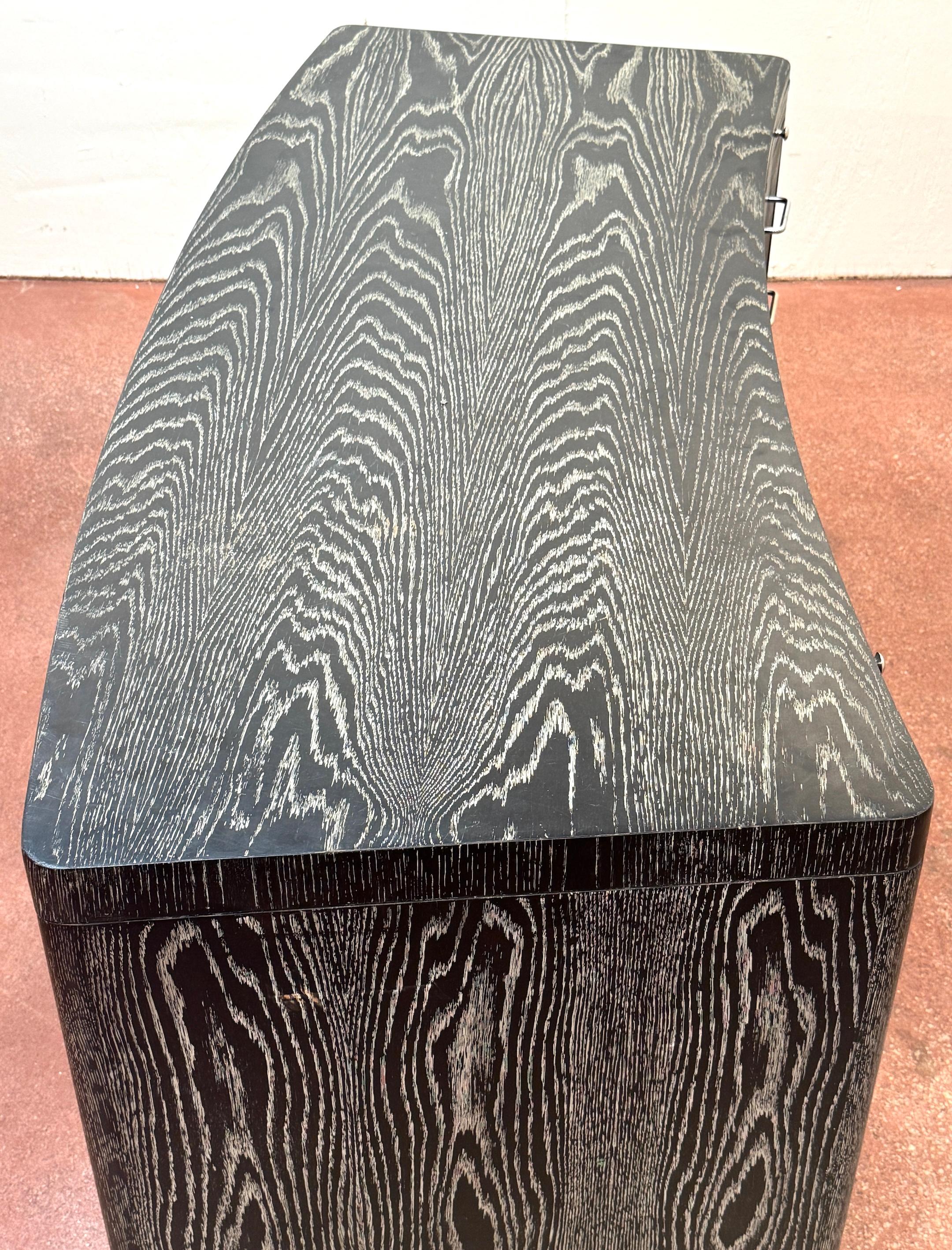 Bureau de direction vintage en Oak Oak, dans le style de James Mont en vente 1