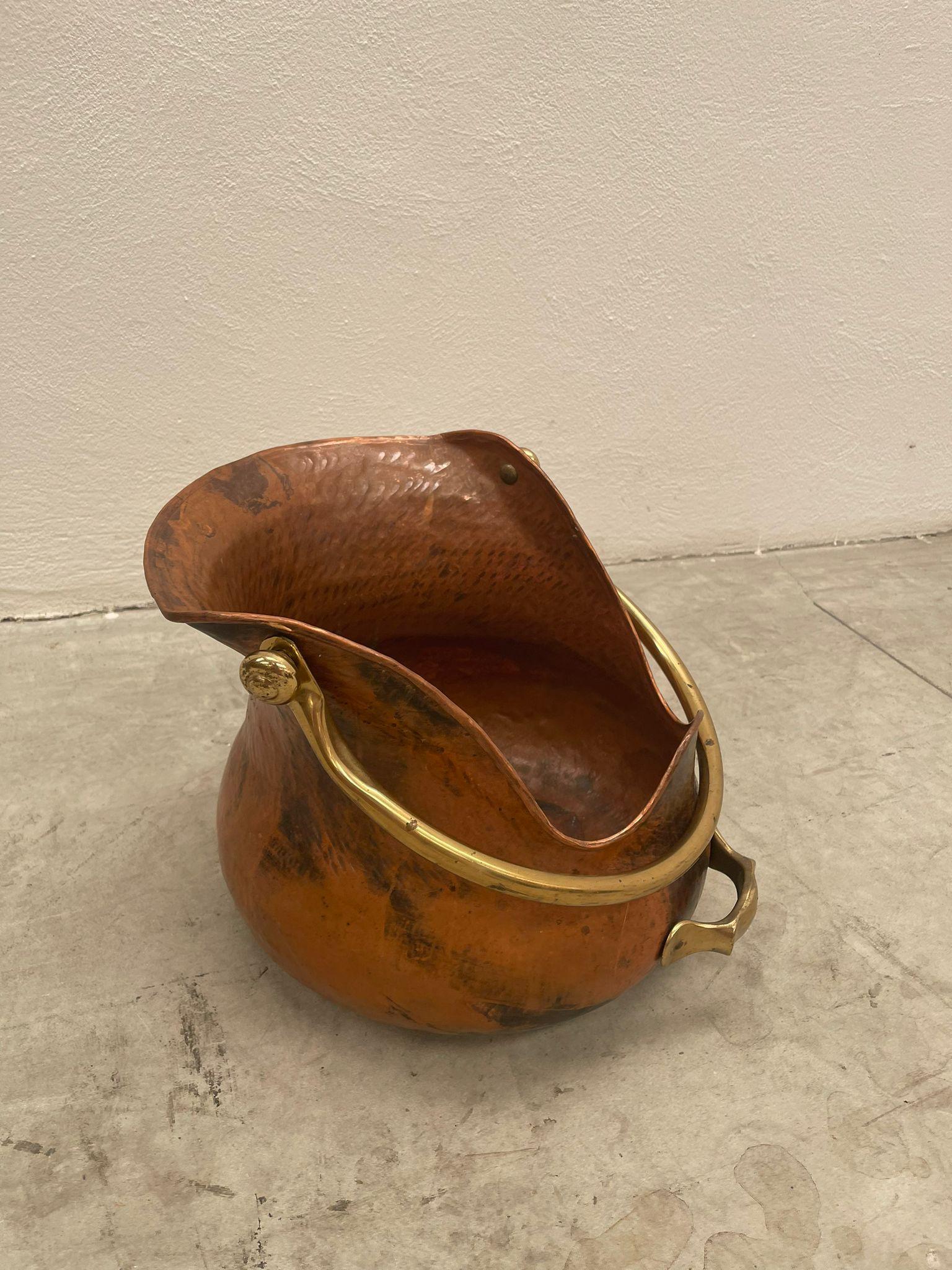 Vintage Copper and Brass Basket  For Sale 1