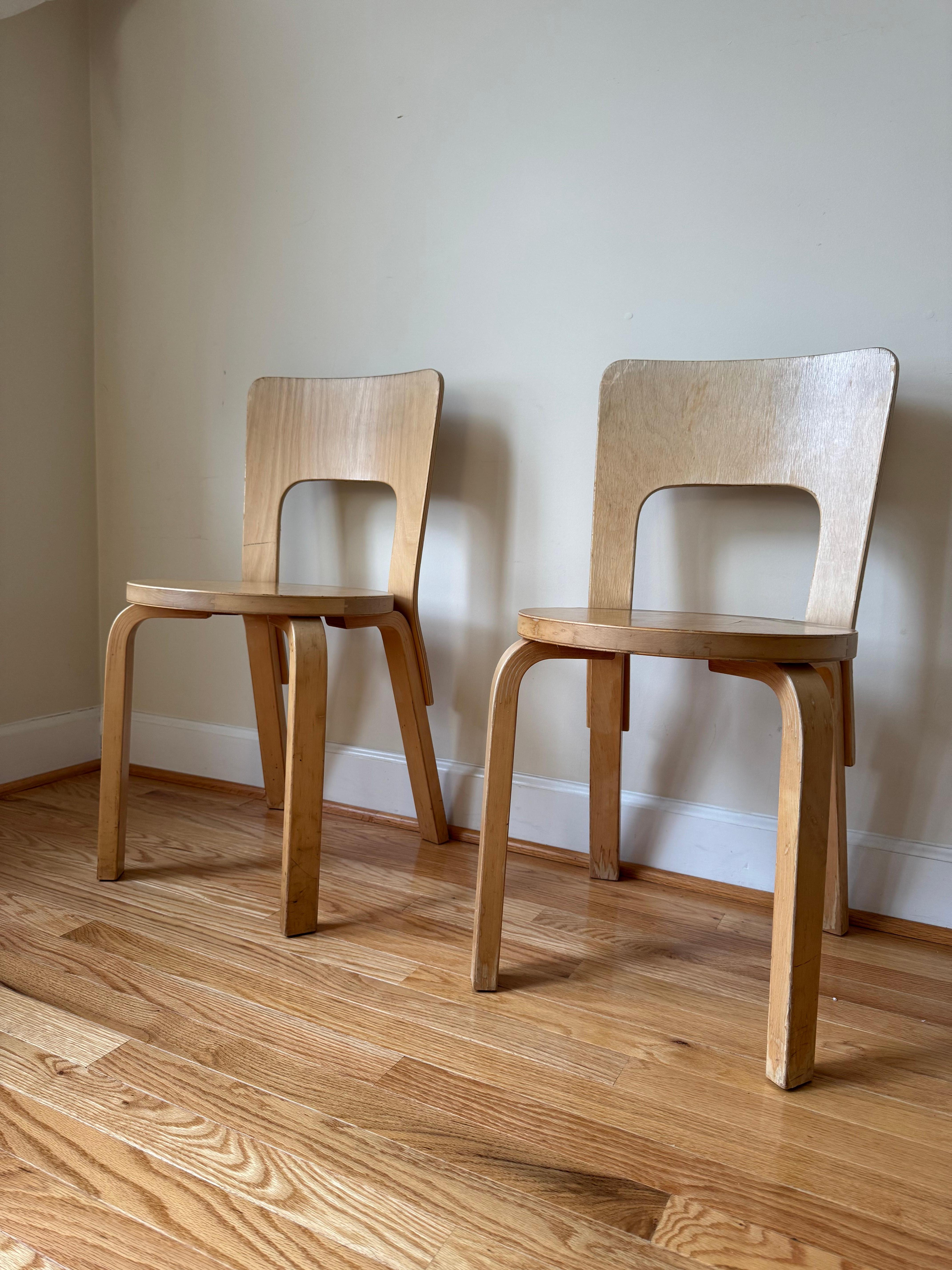 Vintage-Stuhl 66 von Alvar Aalto für Artek, 1940-50er Jahre (Bugholz) im Angebot