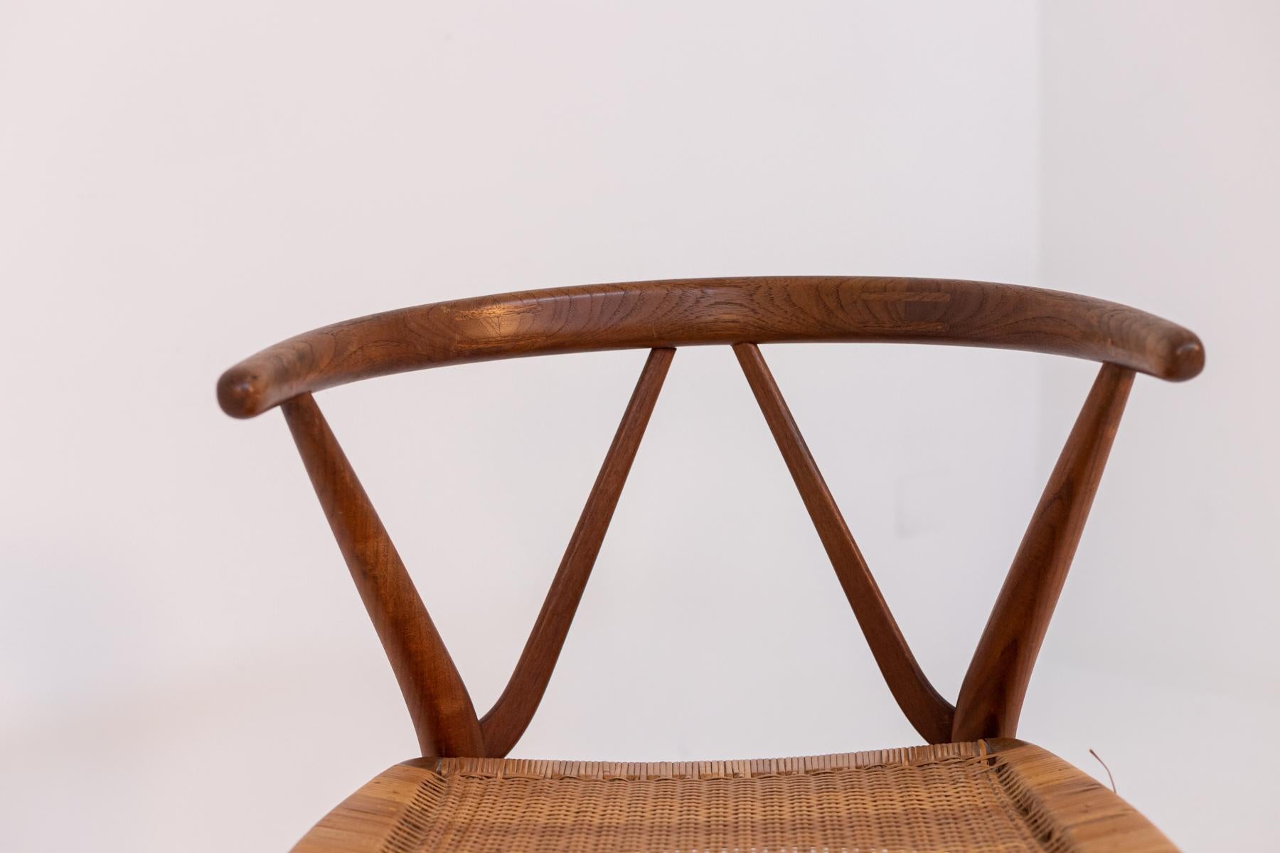 Henning Kjærnulf Vintage Chair in Wood and Wicker for Bruno Hansen, 1963 In Good Condition In Milano, IT