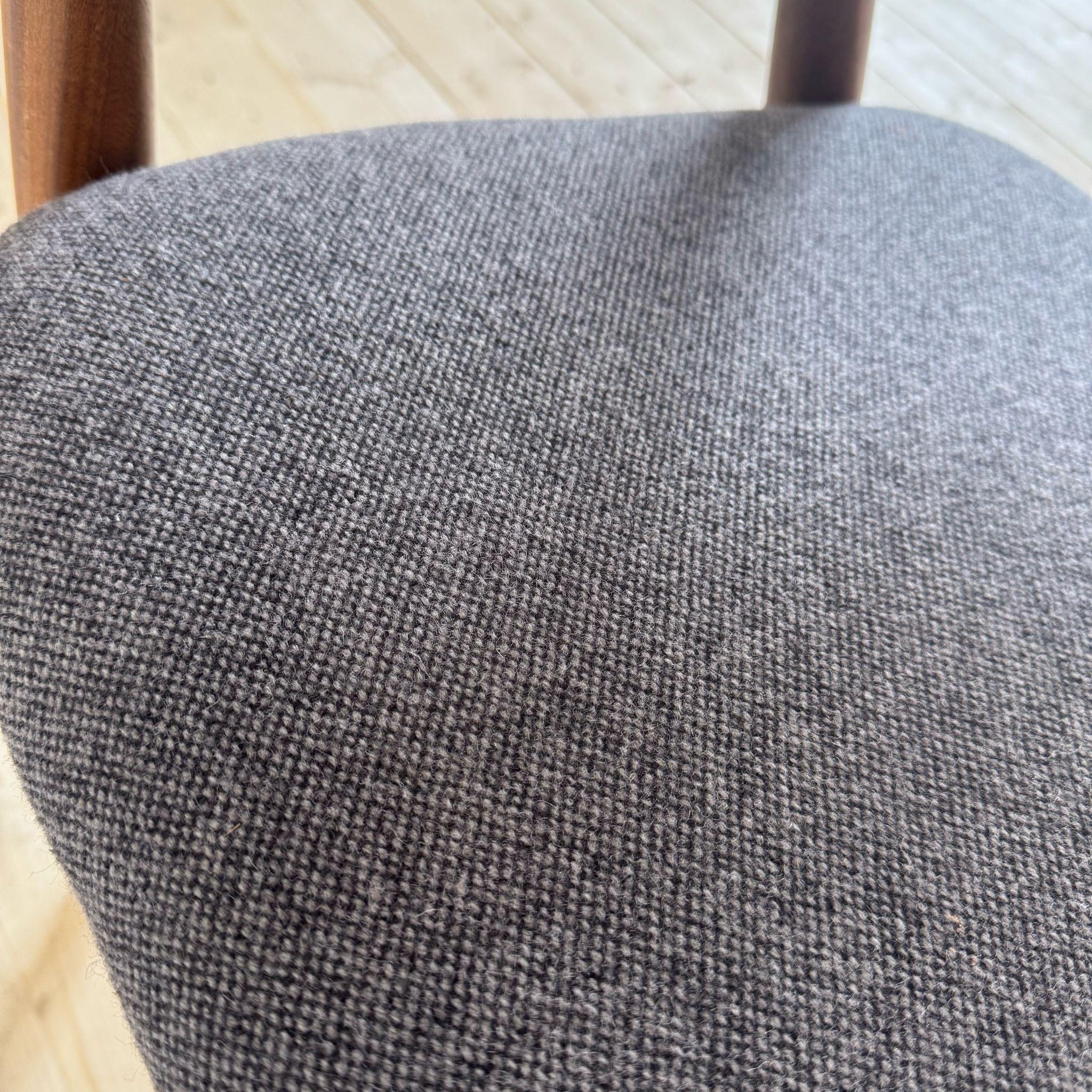 Vintage chair, T.H Harlev for Farstrup Møbelfabrik, Denmark 1960s In Good Condition For Sale In Torino, IT
