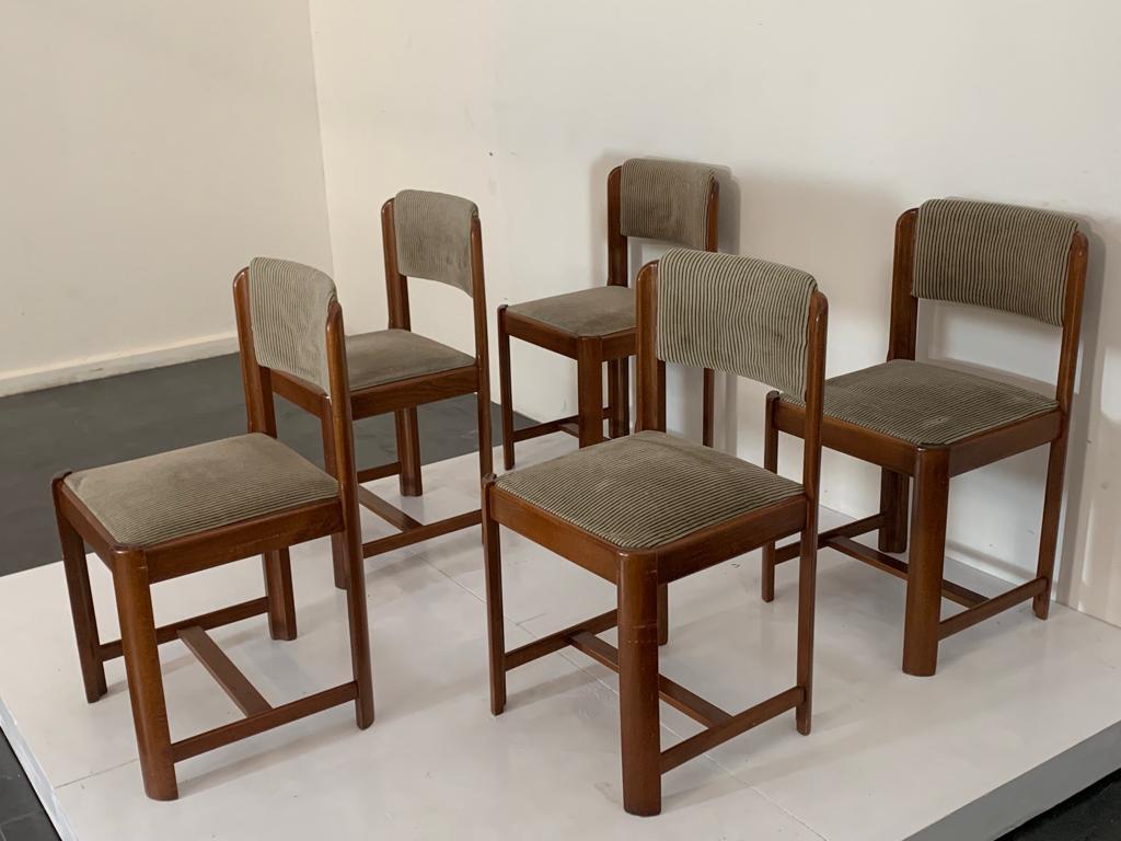 Vintage Chairs in Walnut and Beech, 1970s, Set of 5 For Sale 1